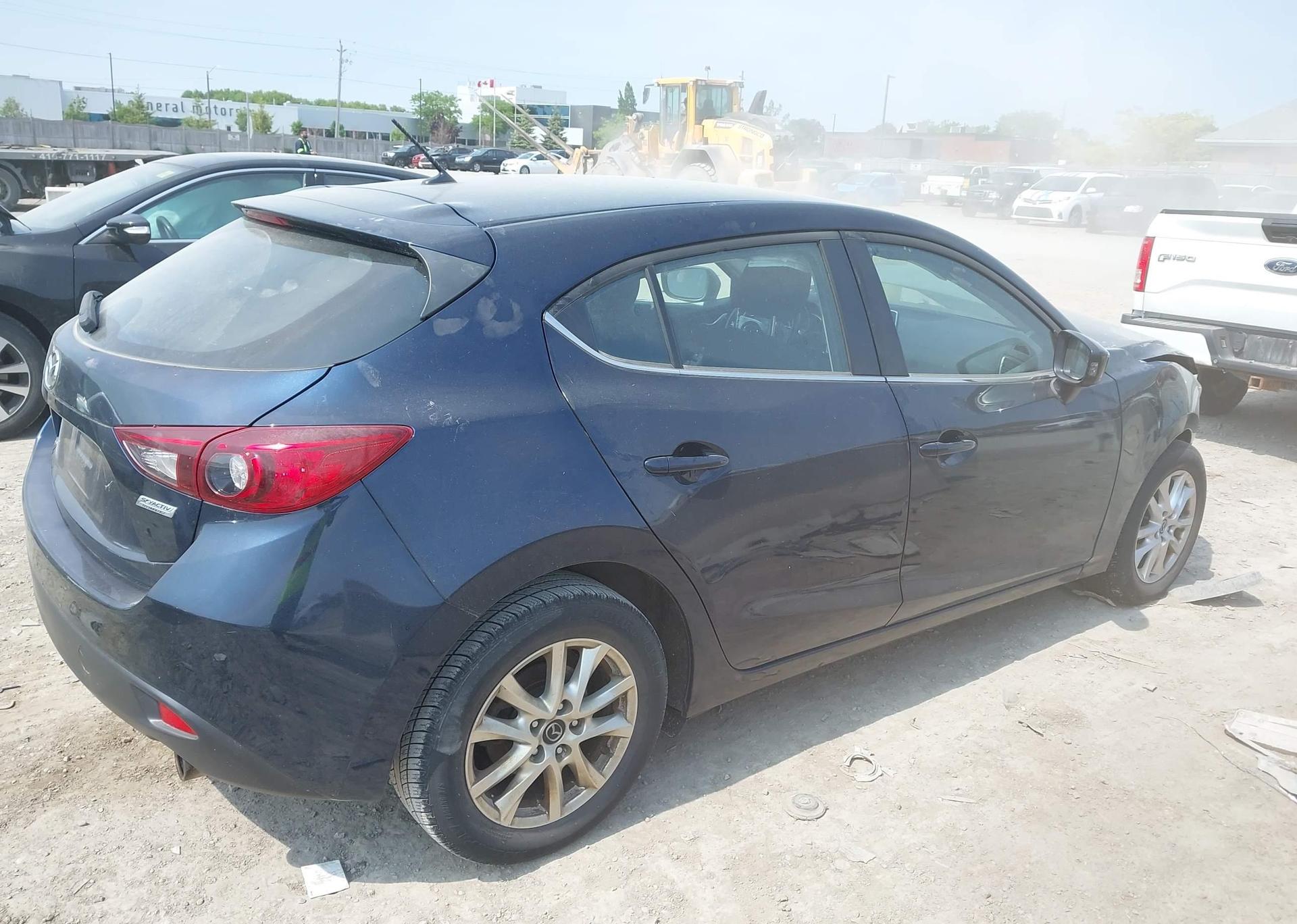 2014 MAZDA MAZDA3 GS-SKY
