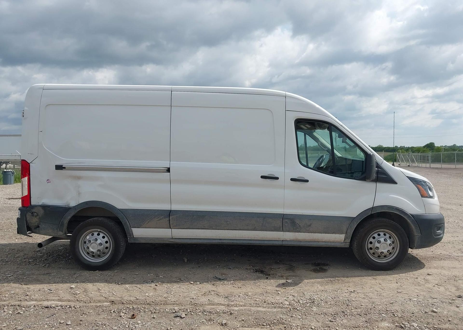 2024 FORD TRANSIT-250 CARGO