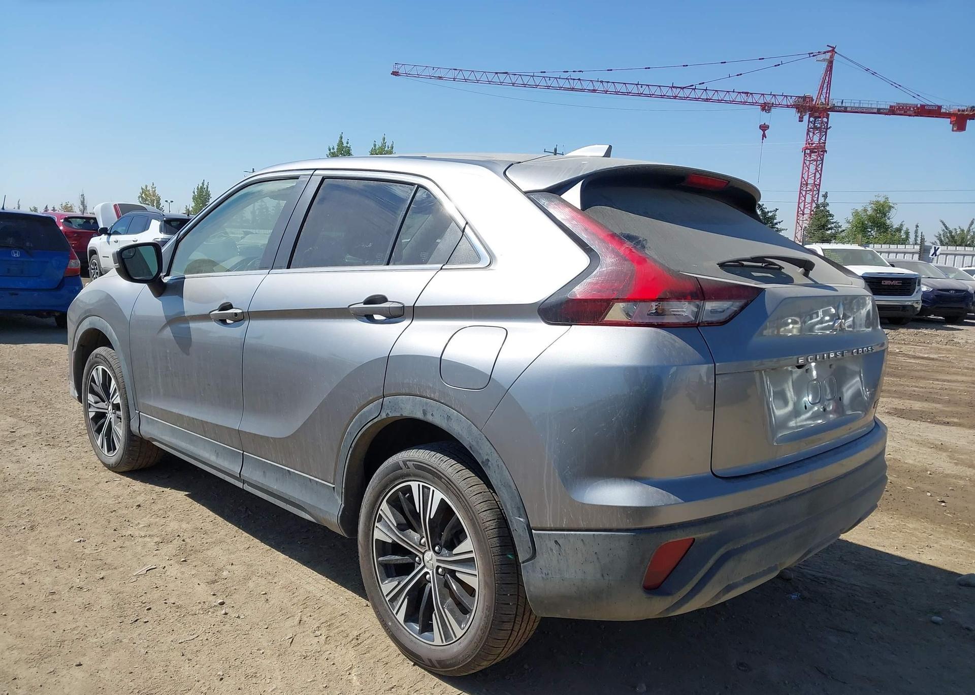 2022 MITSUBISHI ECLIPSE CROSS ES