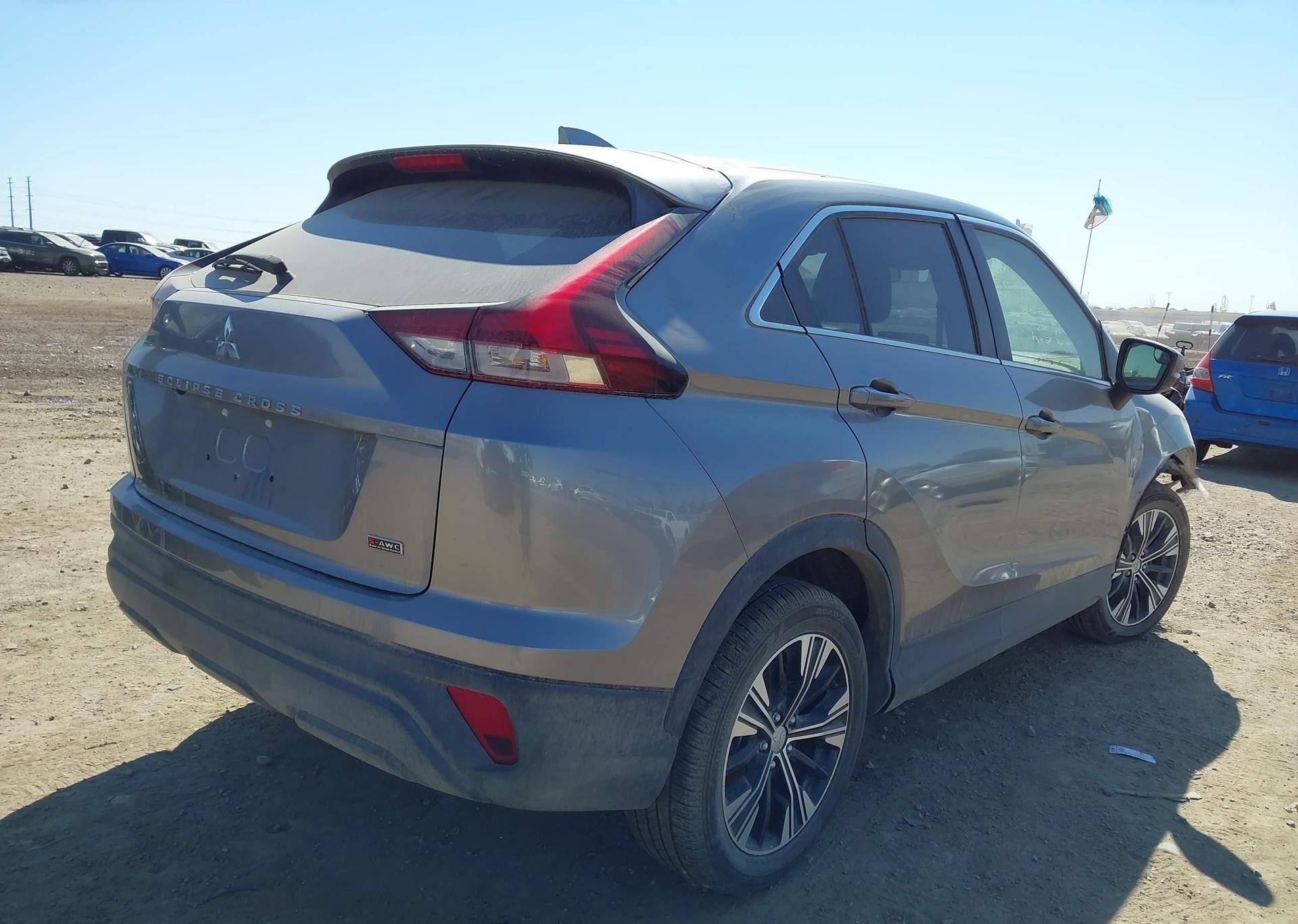 2022 MITSUBISHI ECLIPSE CROSS ES