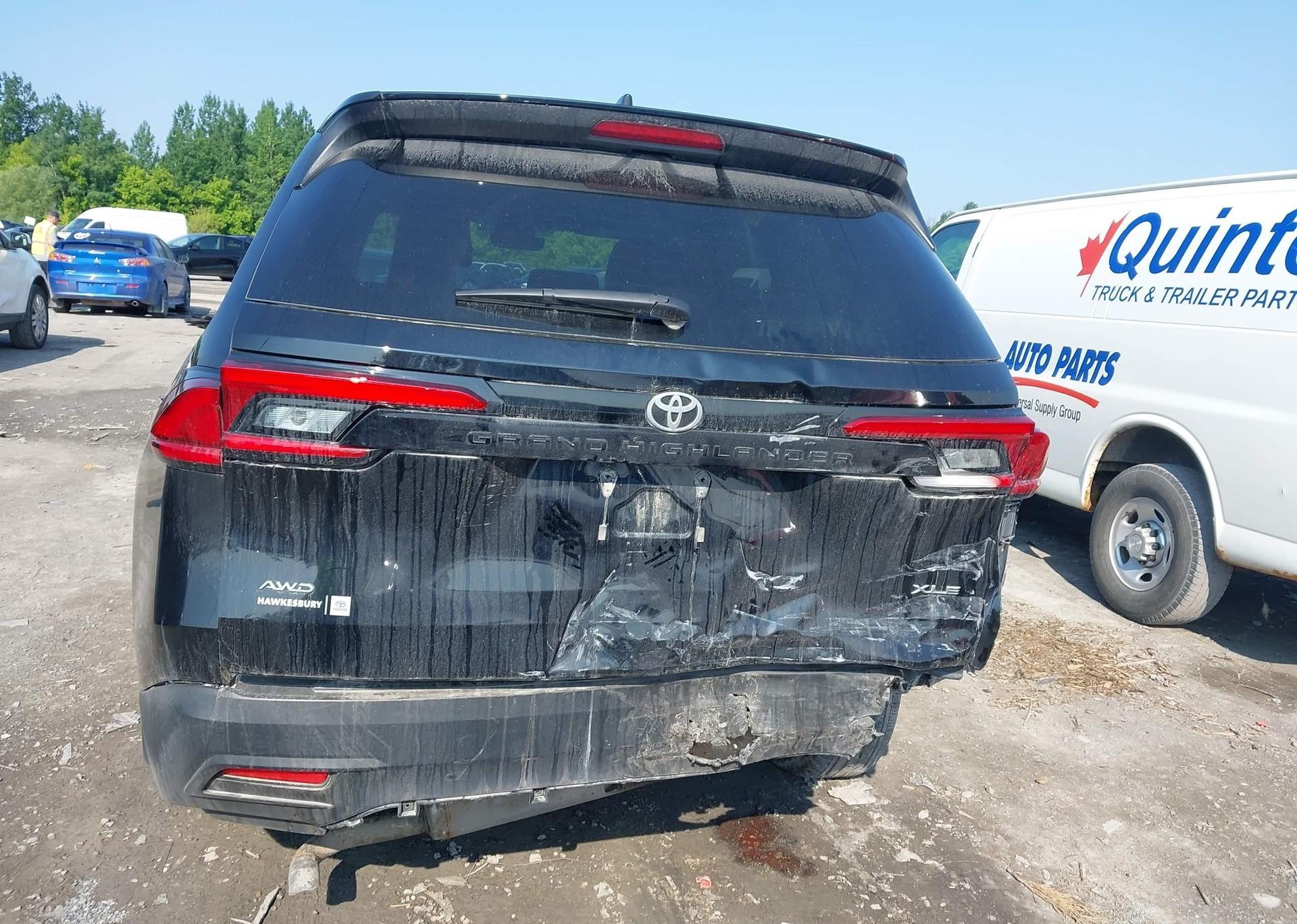 2024 TOYOTA GRAND HIGHLANDER XLE