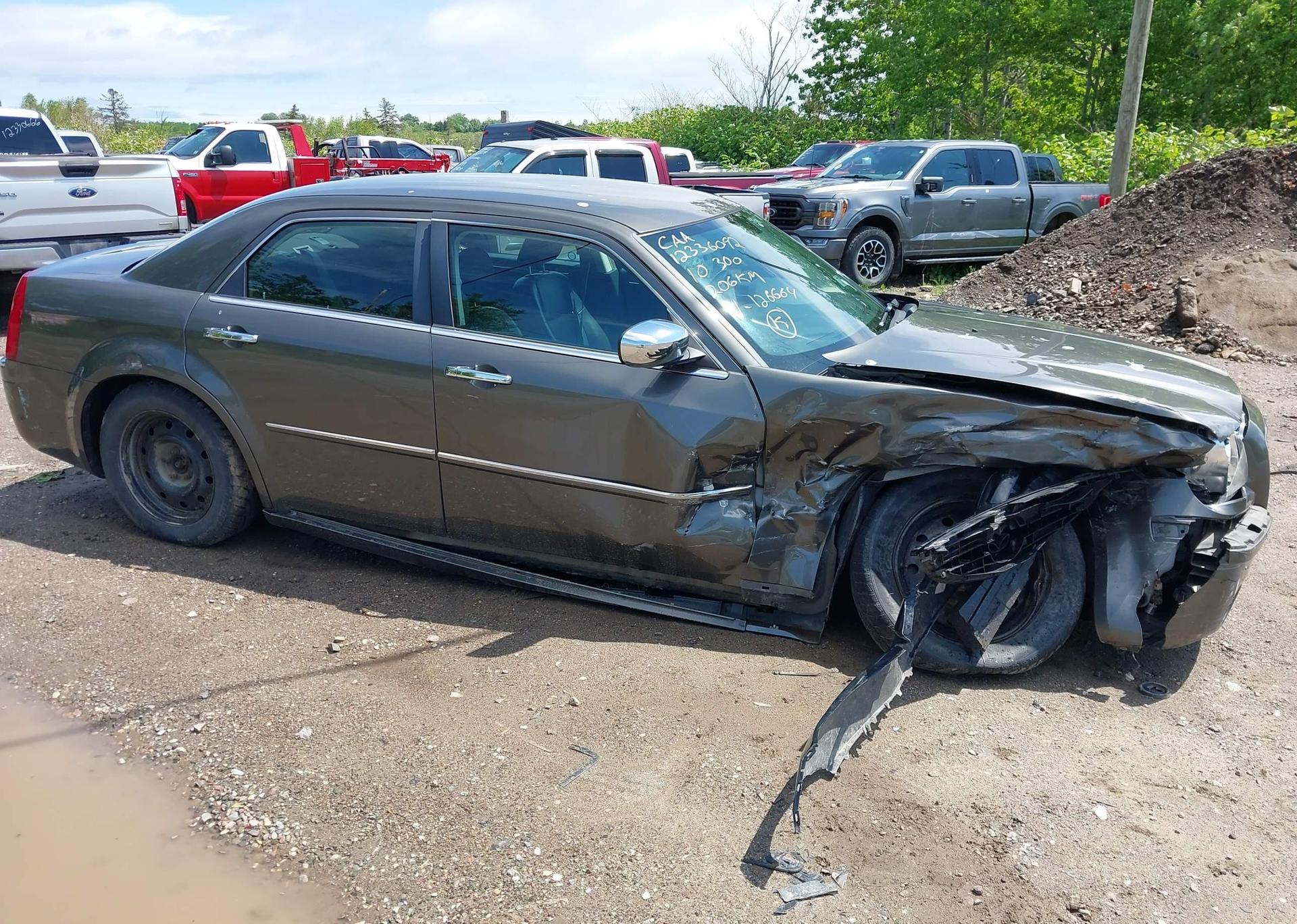 2010 CHRYSLER 300 LIMITED