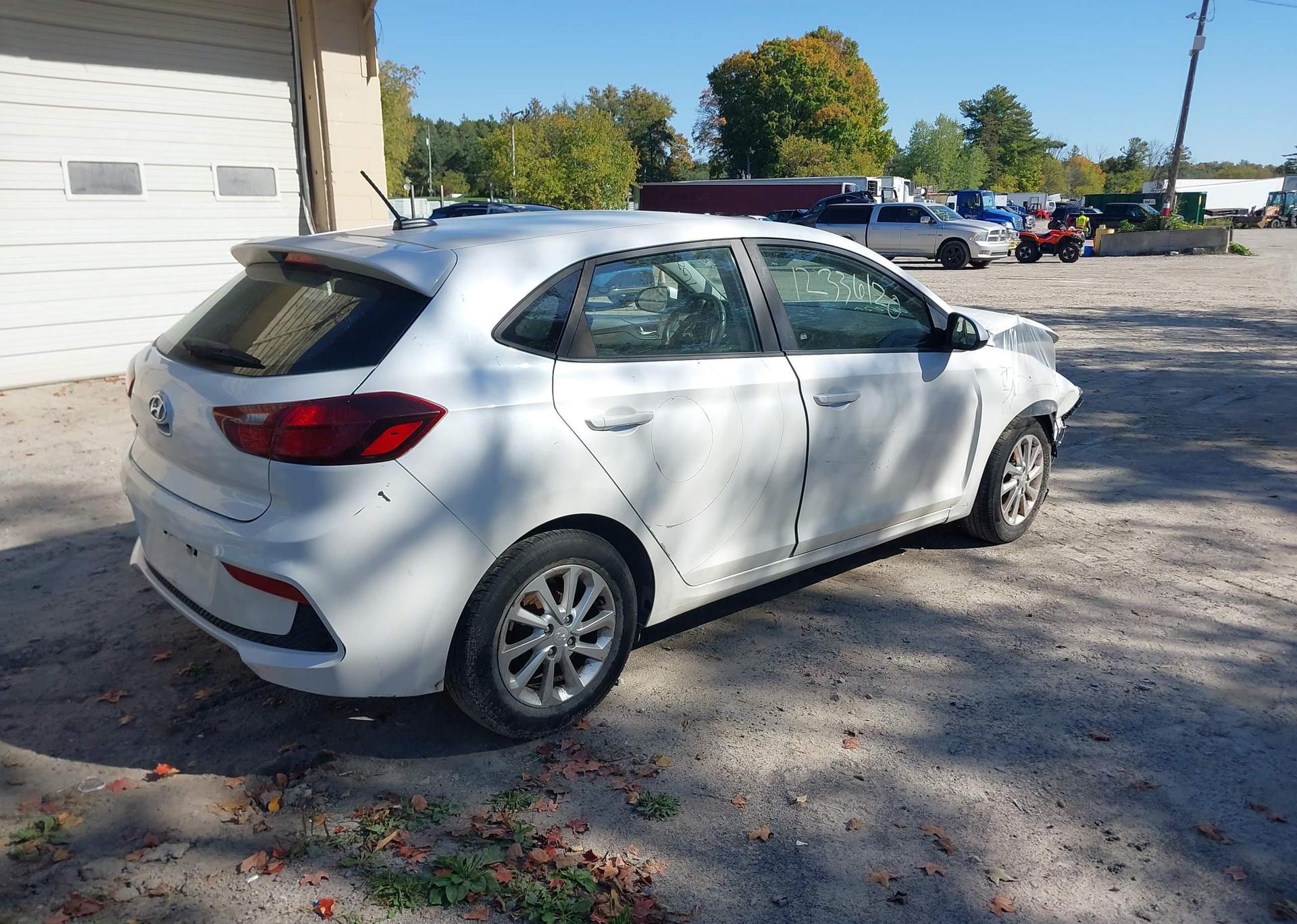 2019 HYUNDAI ACCENT SE