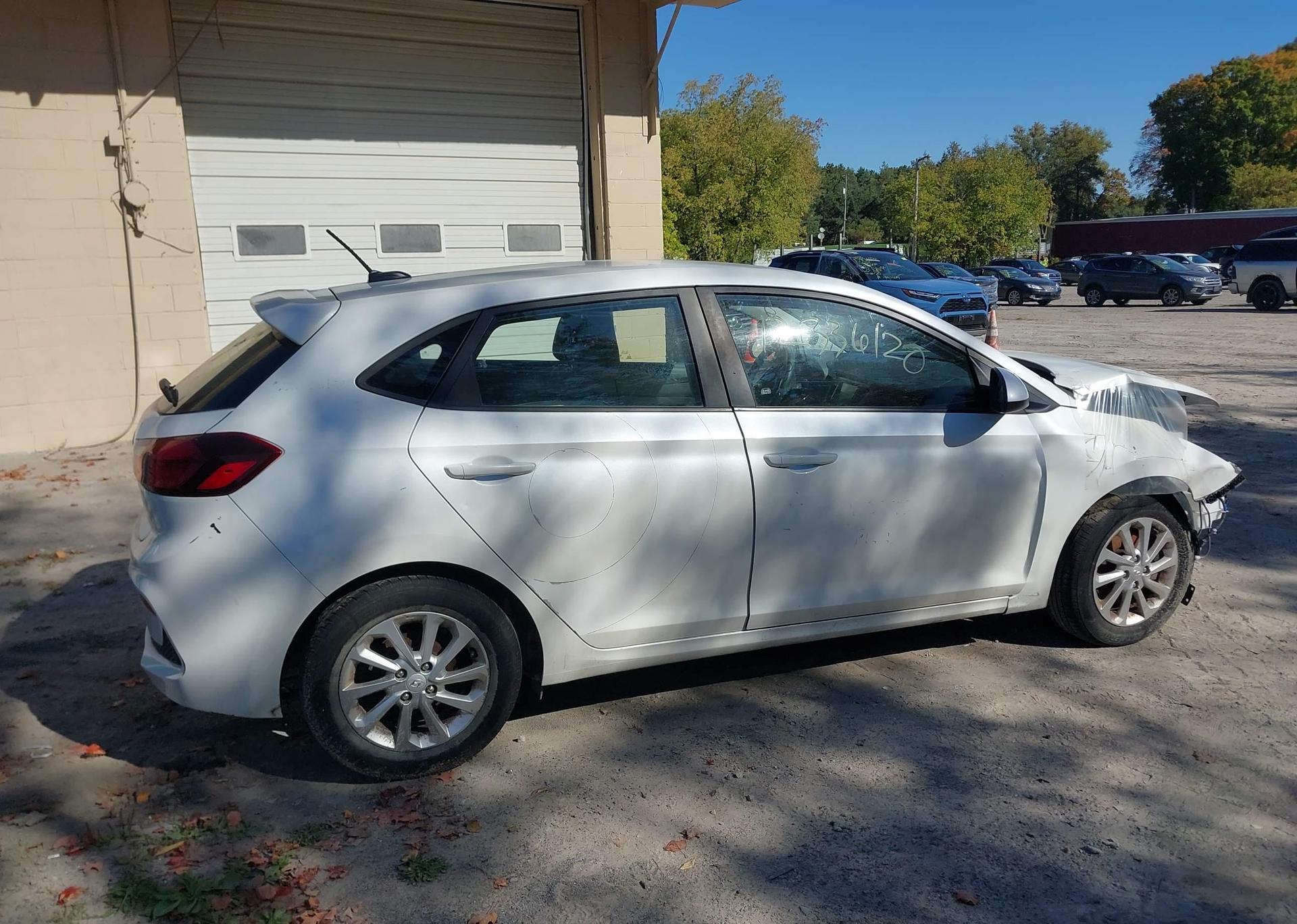 2019 HYUNDAI ACCENT SE