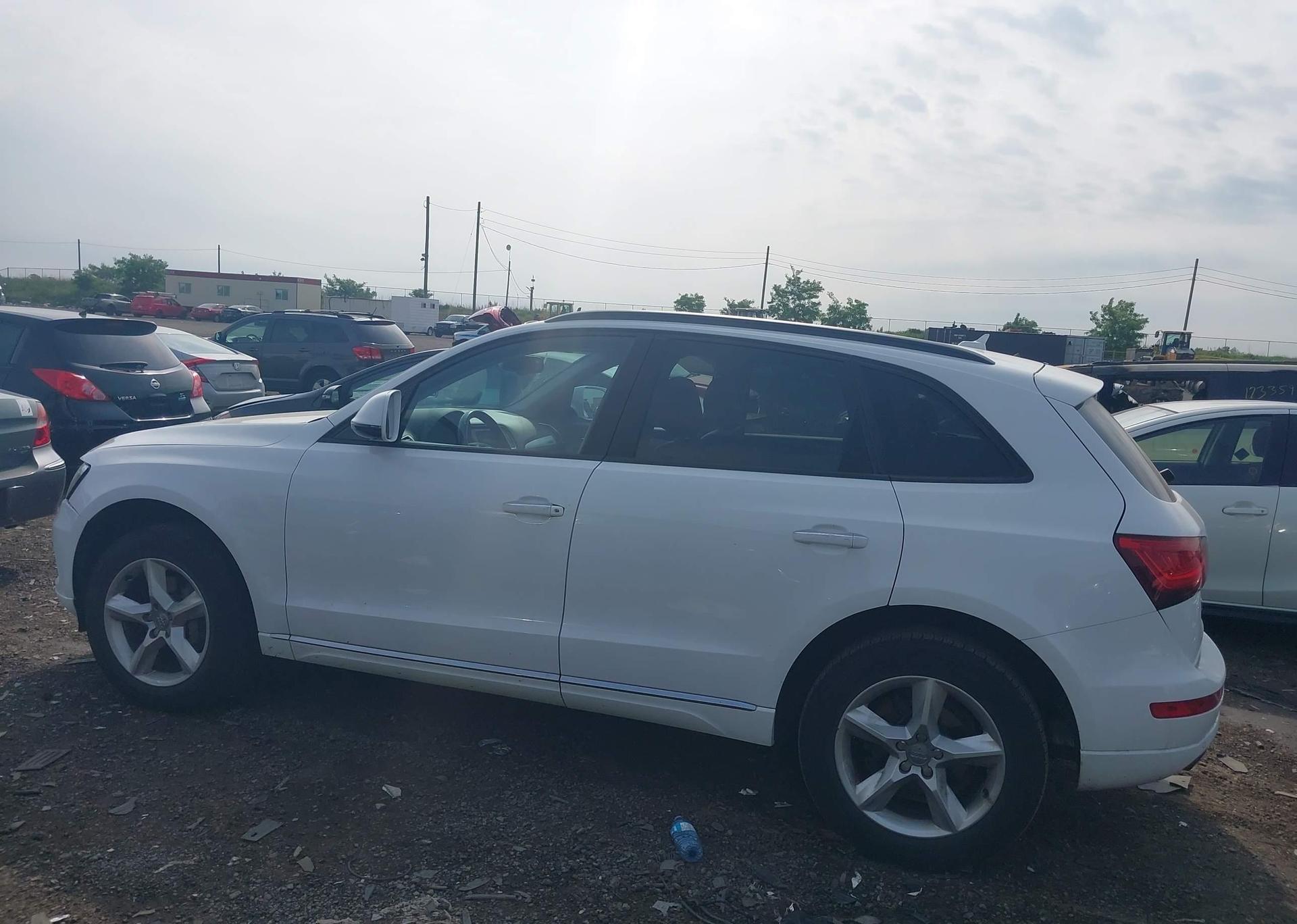 2017 AUDI Q5 PREMIUM