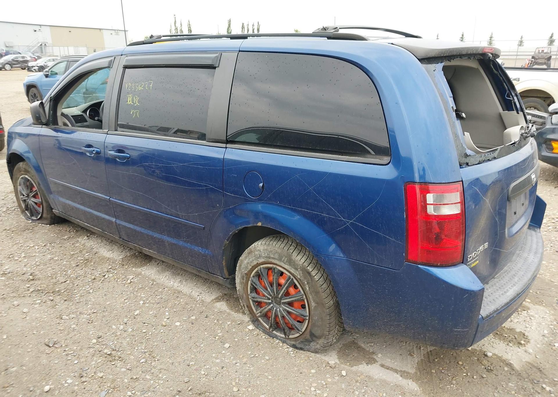 2010 DODGE GRAND CARAVAN SE