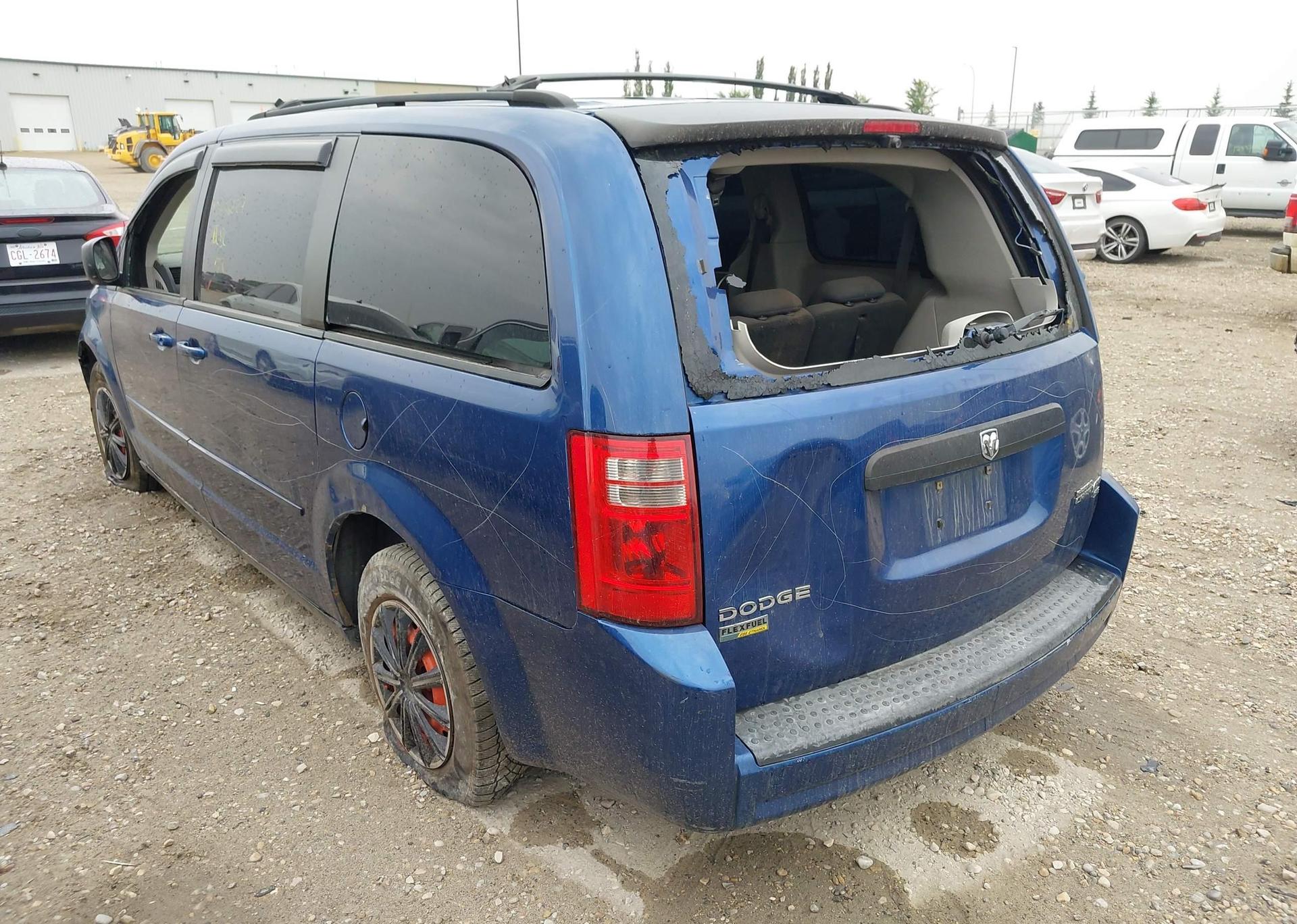 2010 DODGE GRAND CARAVAN SE