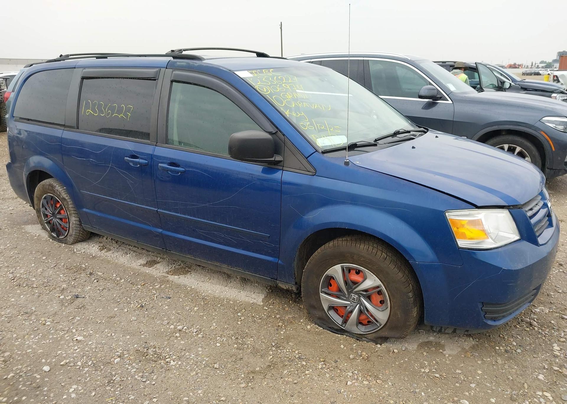 2010 DODGE GRAND CARAVAN SE