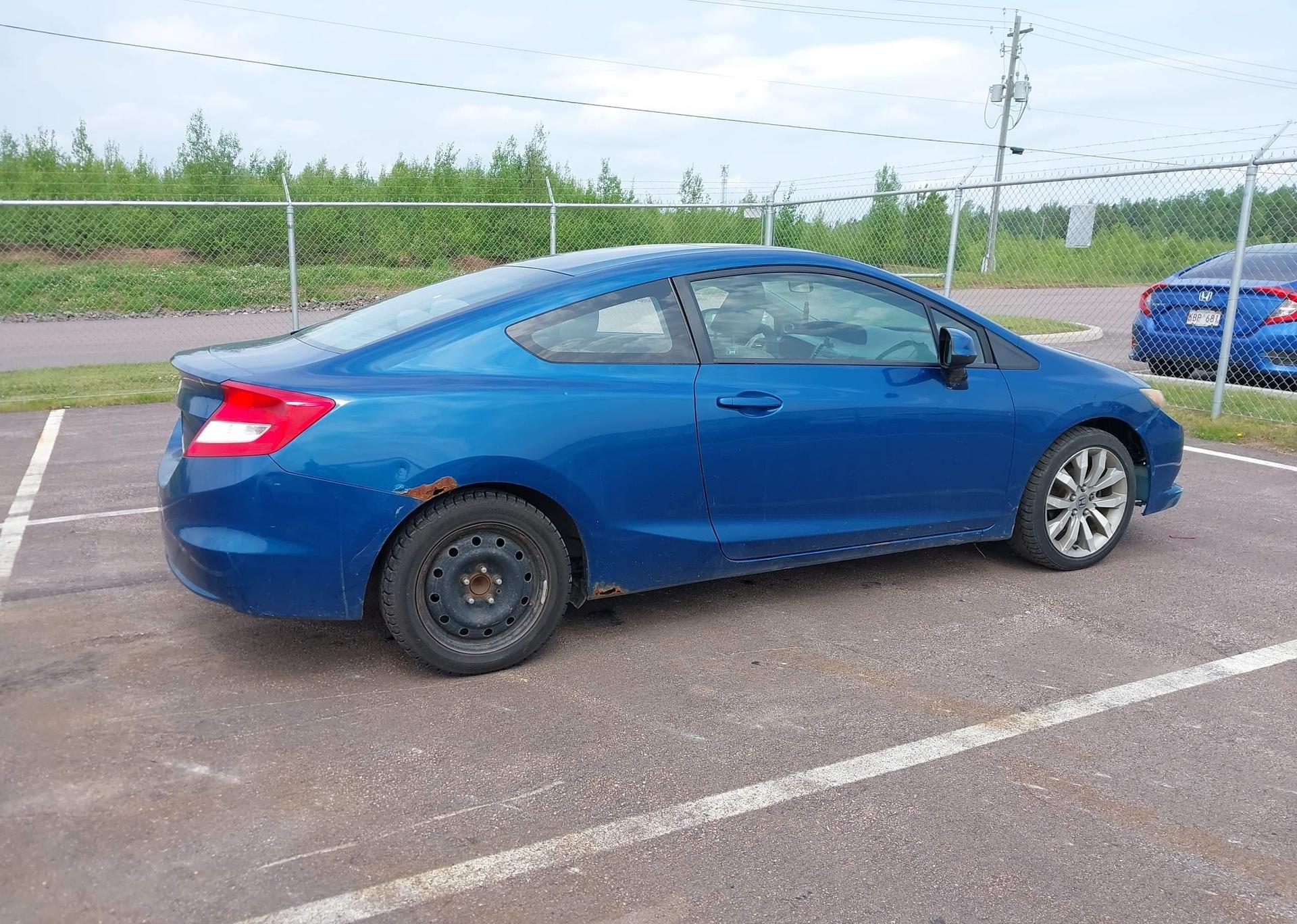 2012 HONDA CIVIC LX