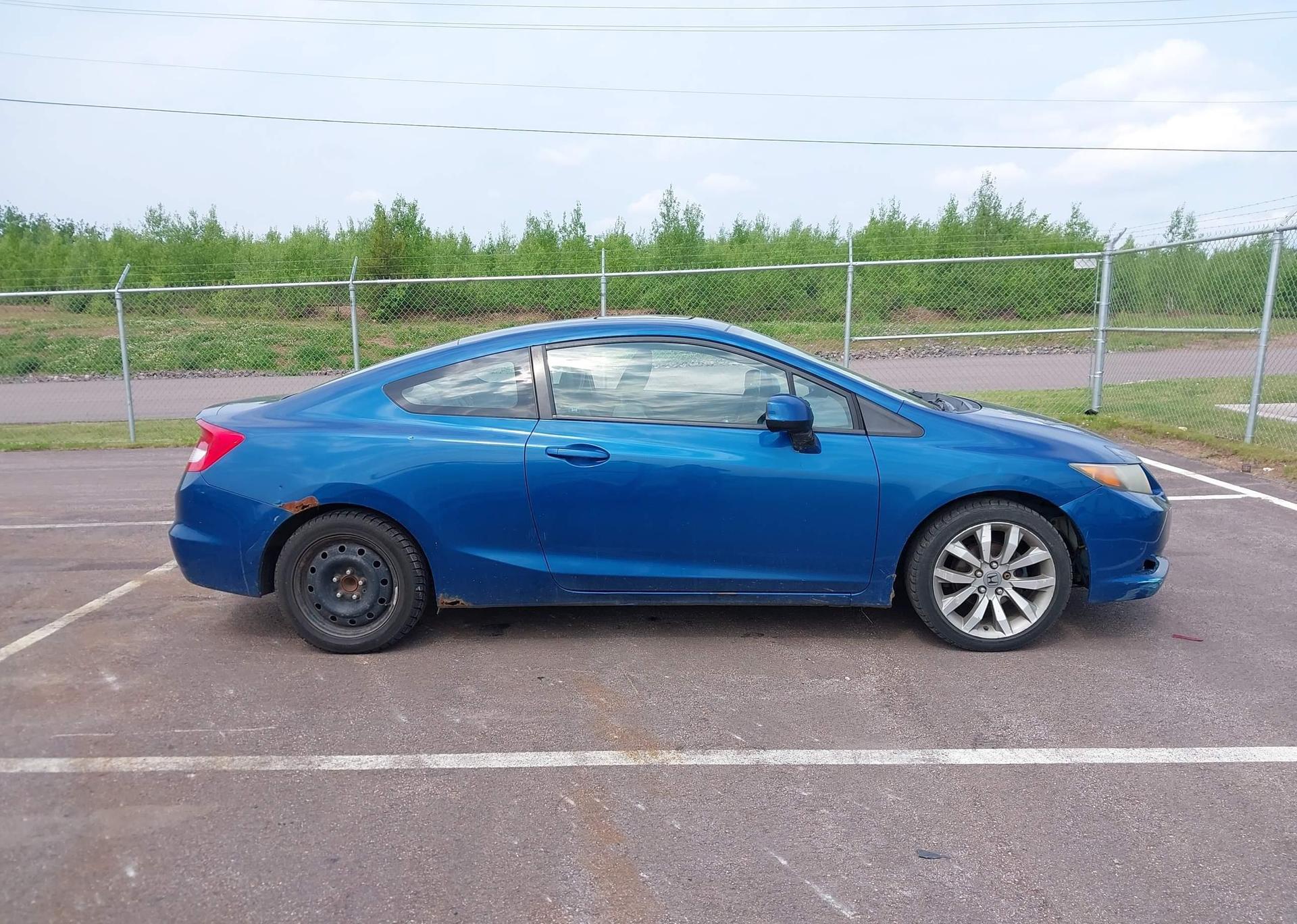 2012 HONDA CIVIC LX