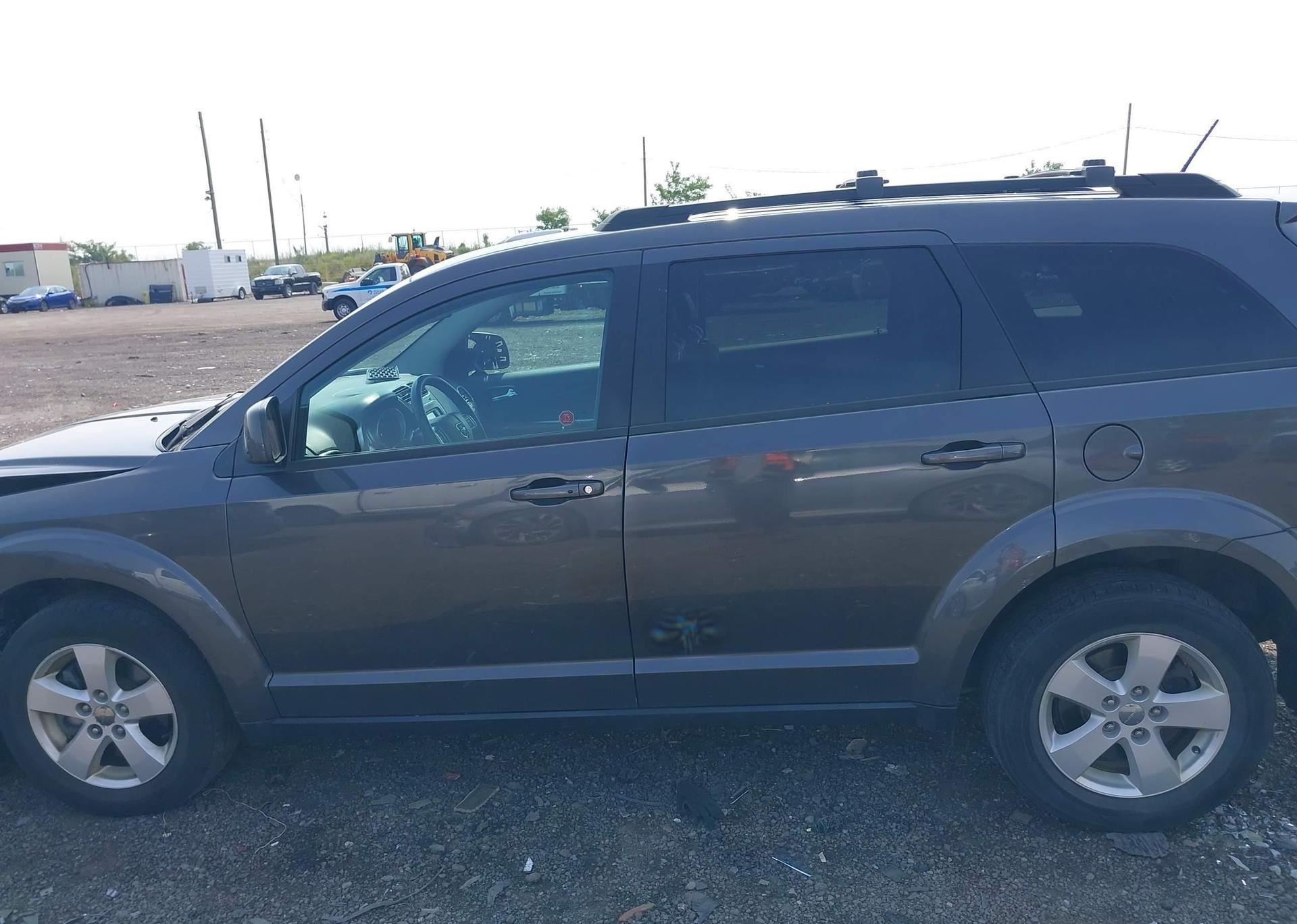 2014 DODGE JOURNEY SE
