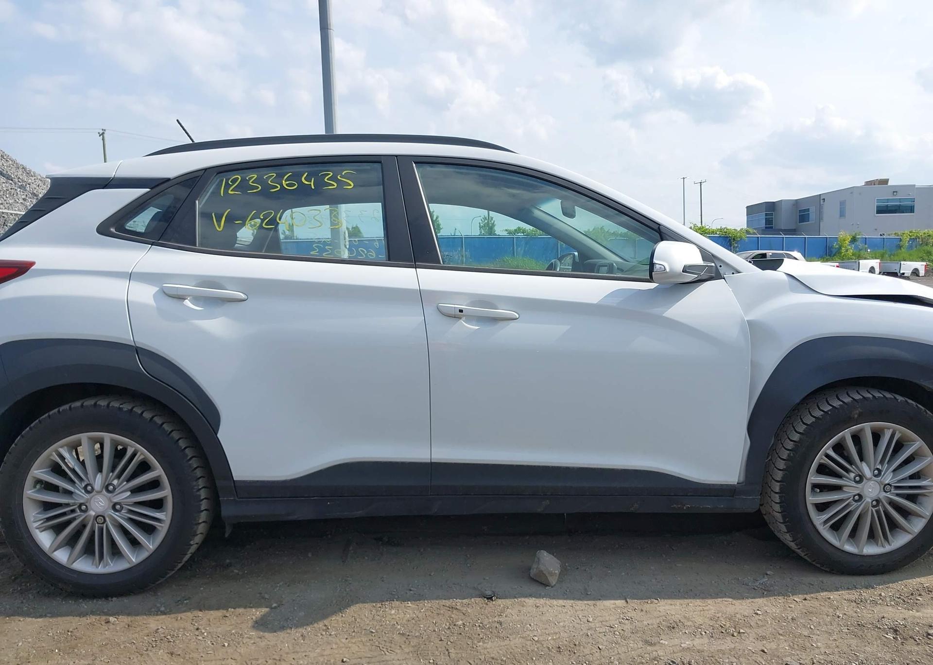 2021 HYUNDAI KONA
