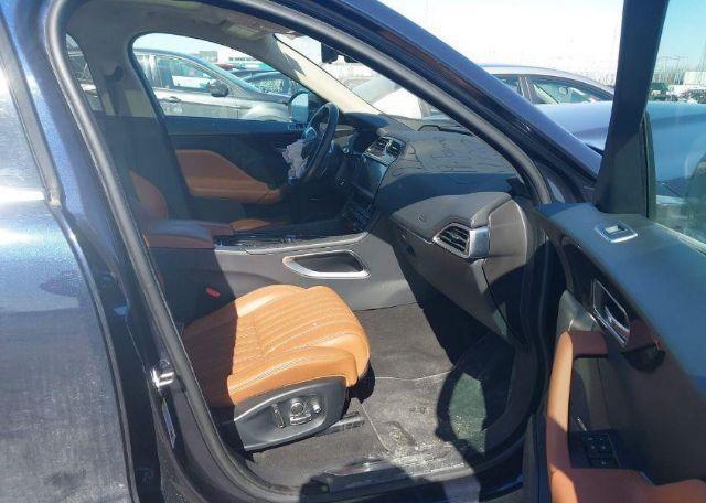 2019 JAGUAR F-PACE