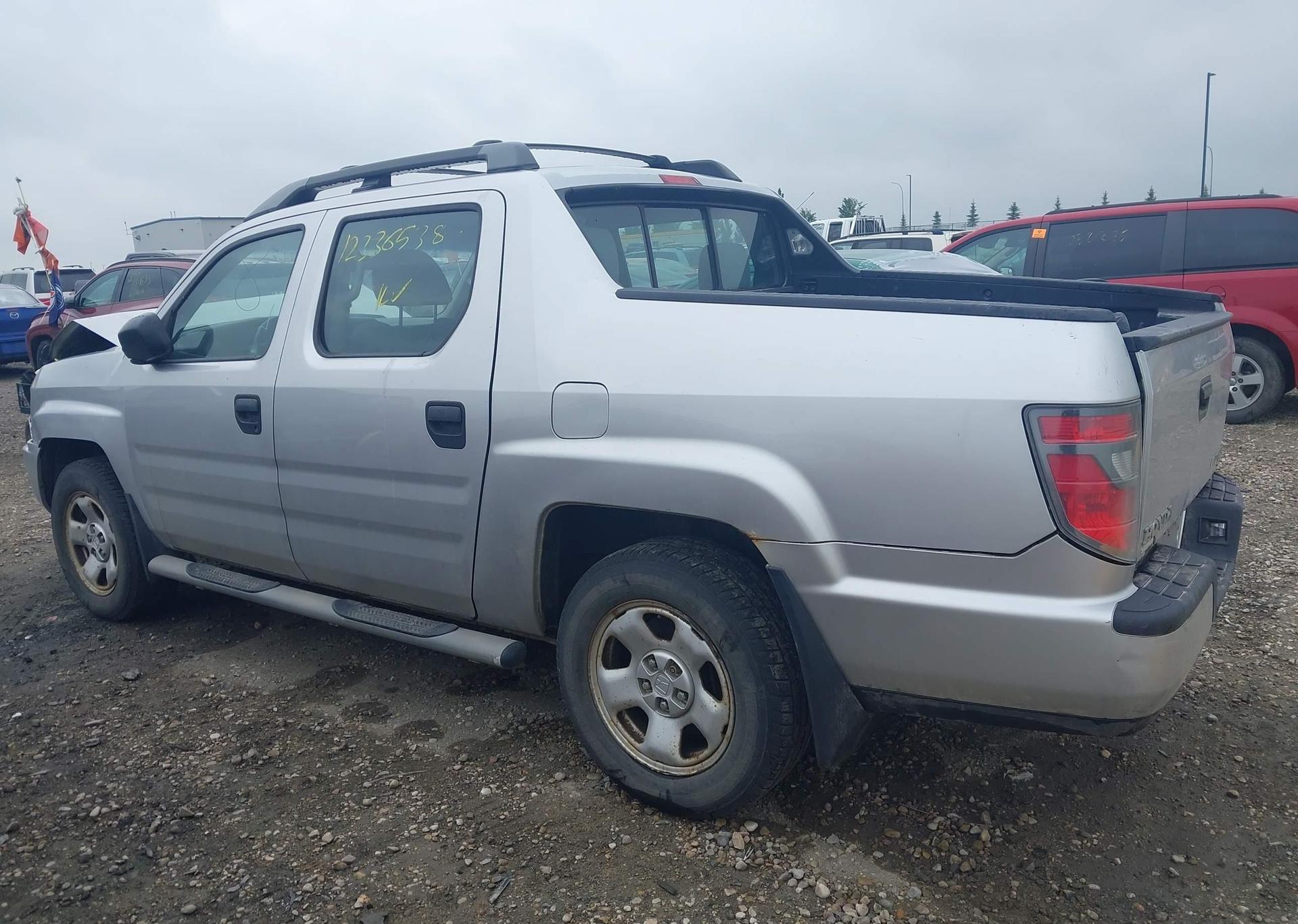 2012 HONDA RIDGELINE DX