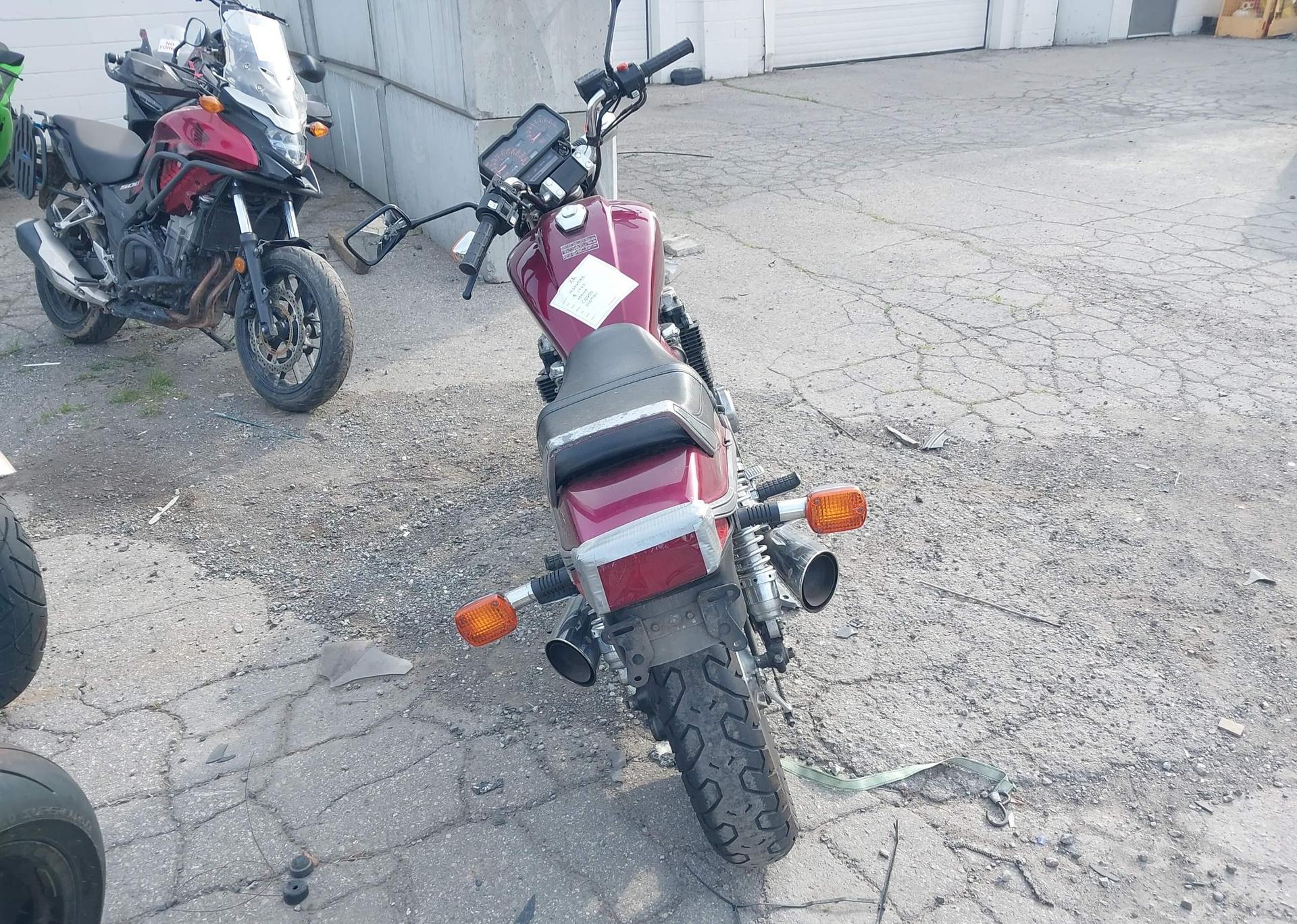 1983 HONDA CB650 SC