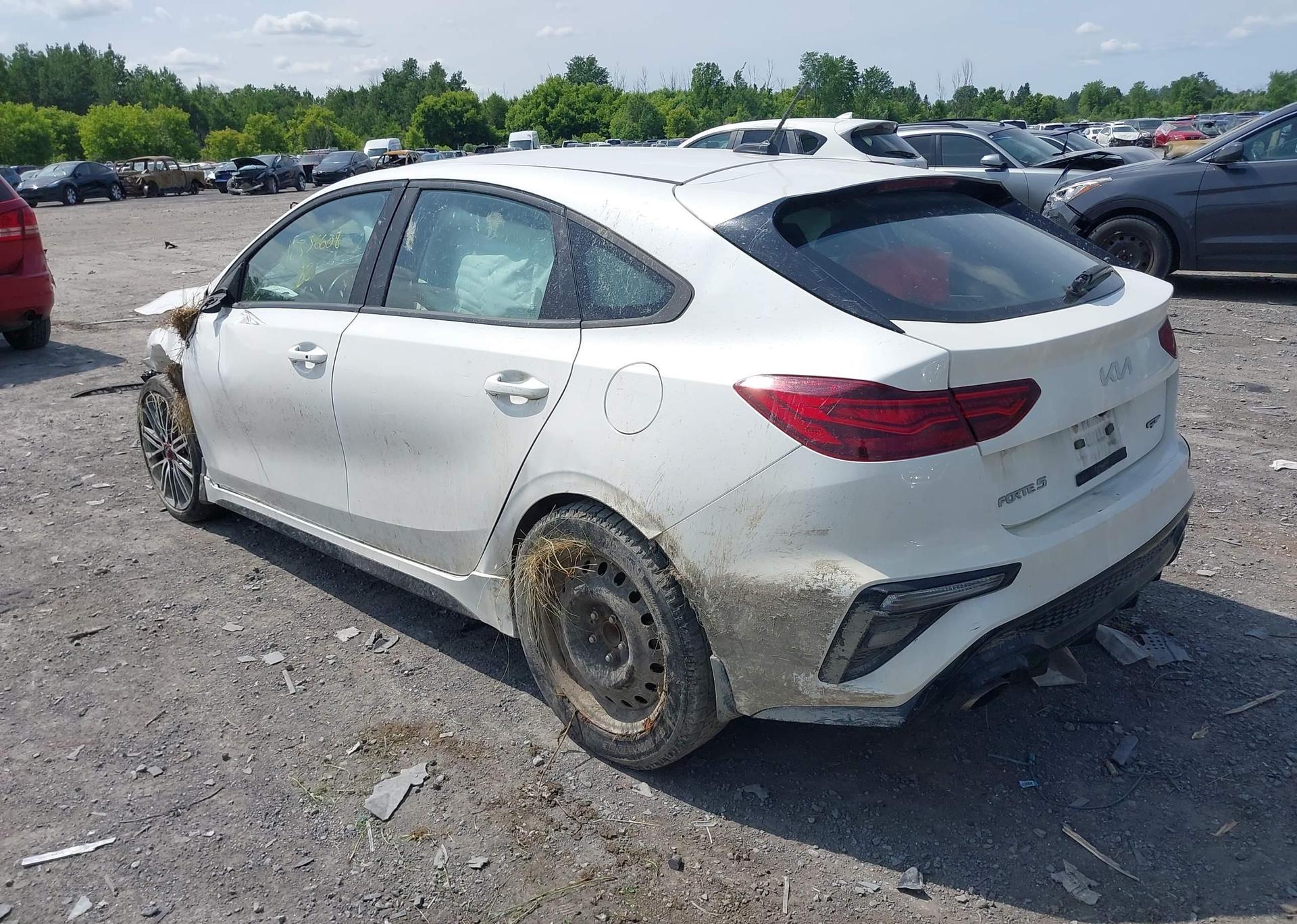 2022 KIA FORTE GT