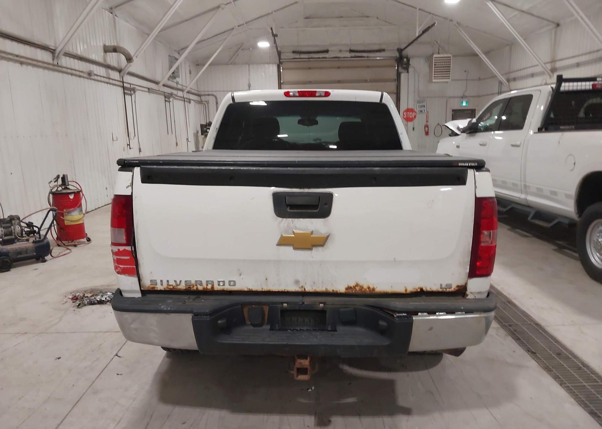 2012 CHEVROLET SILVERADO K1500 LS