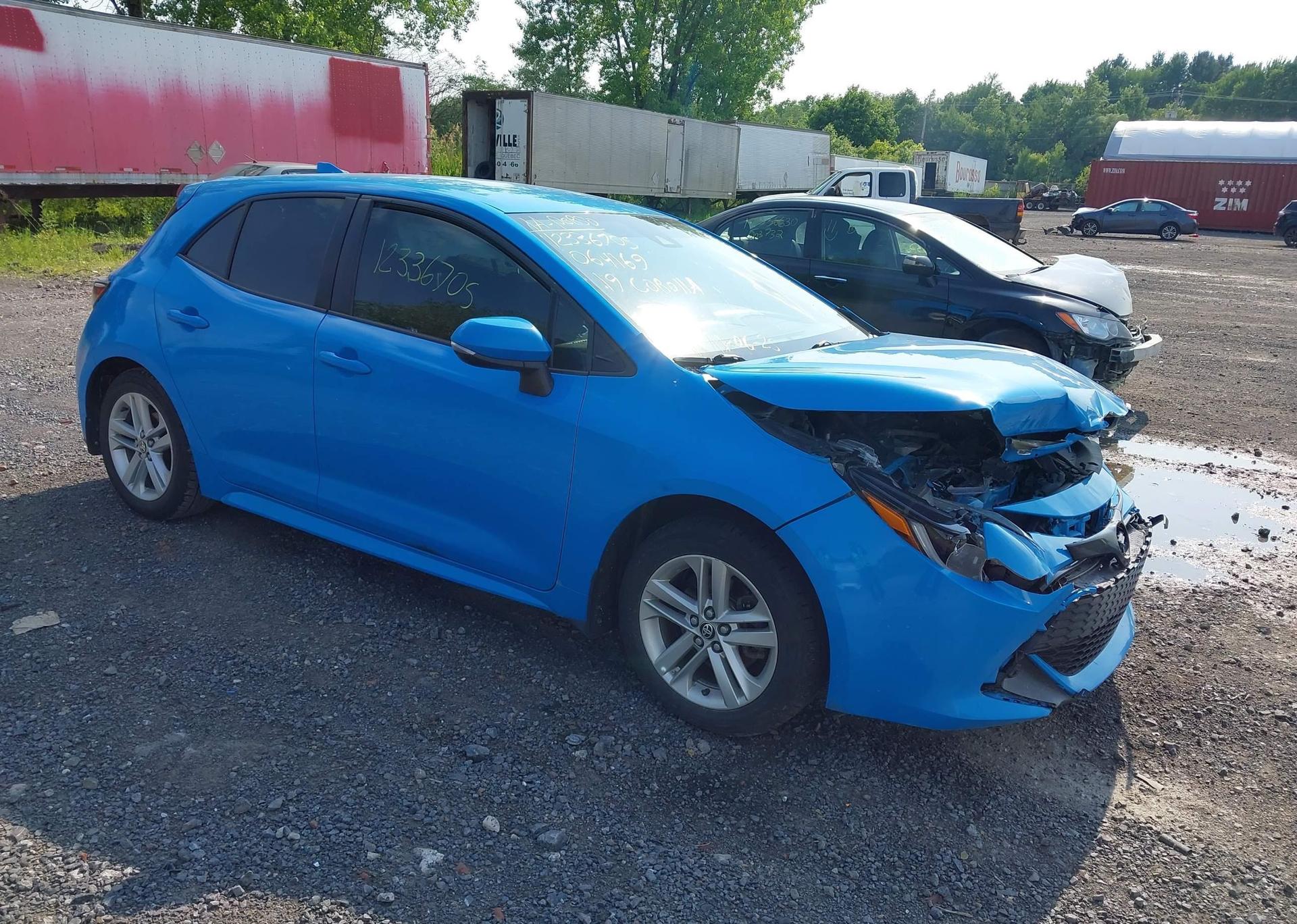 2019 TOYOTA COROLLA SE