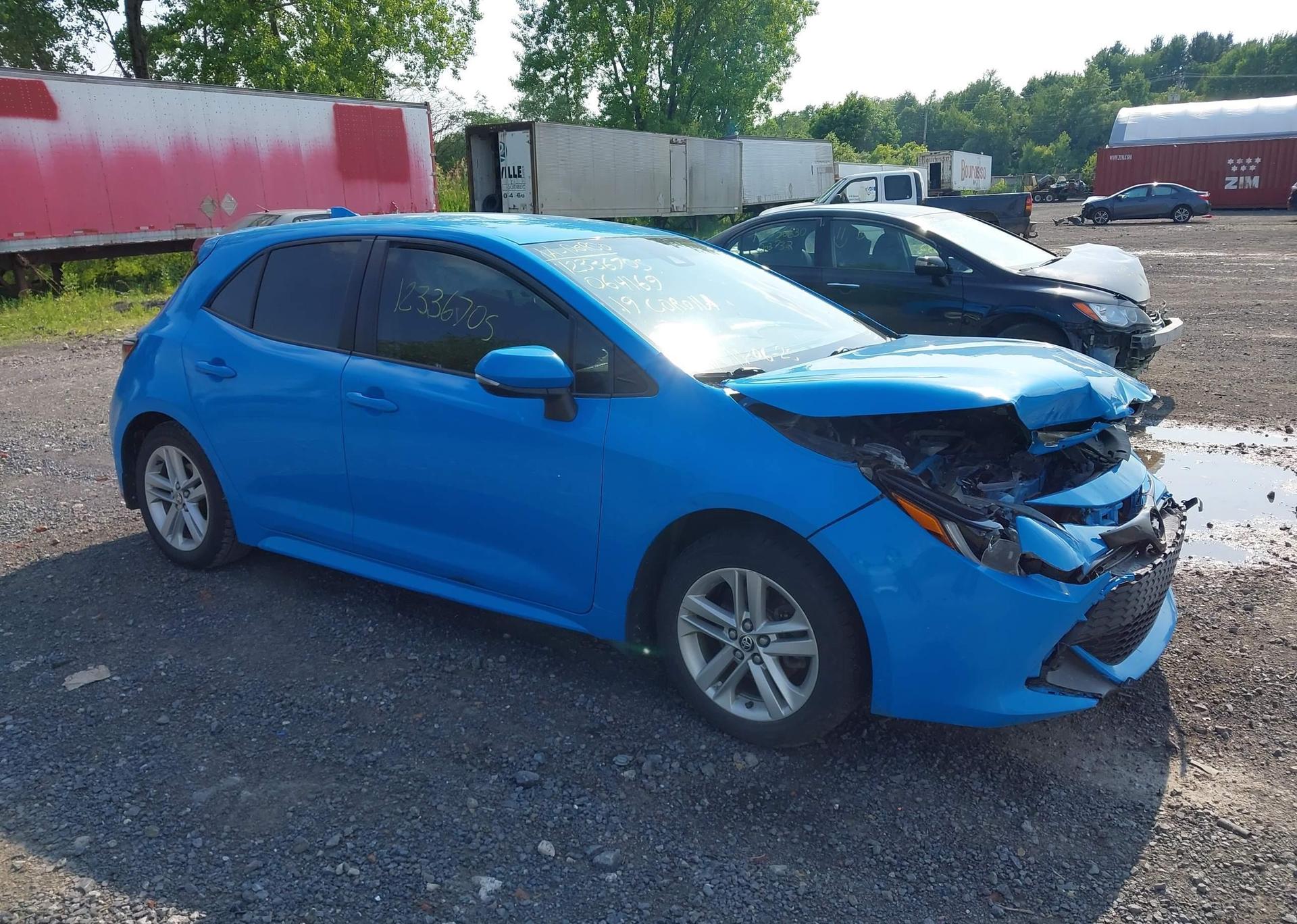 2019 TOYOTA COROLLA SE