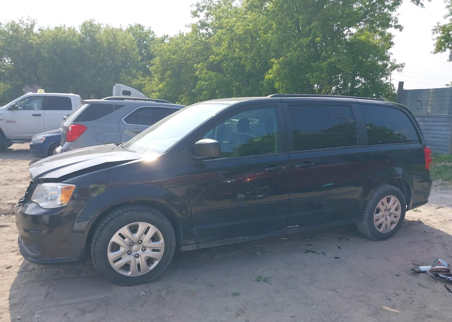 2017 DODGE GRAND CARAVAN SE