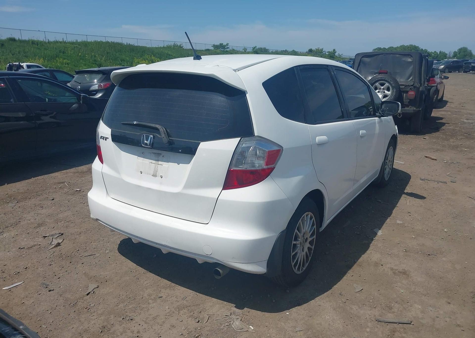 2009 HONDA FIT LX