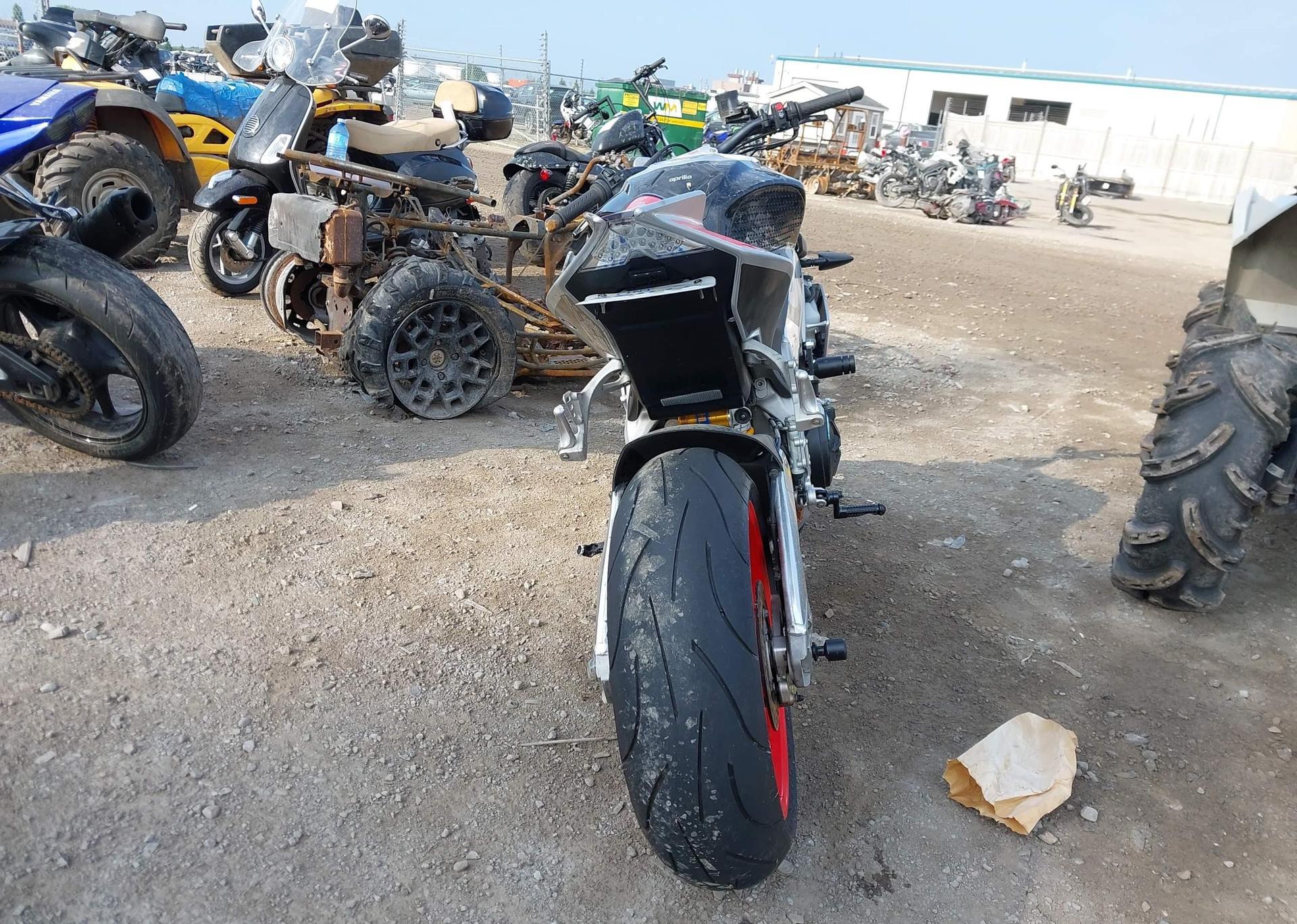 2016 APRILIA TUONO V4 1100 ABS