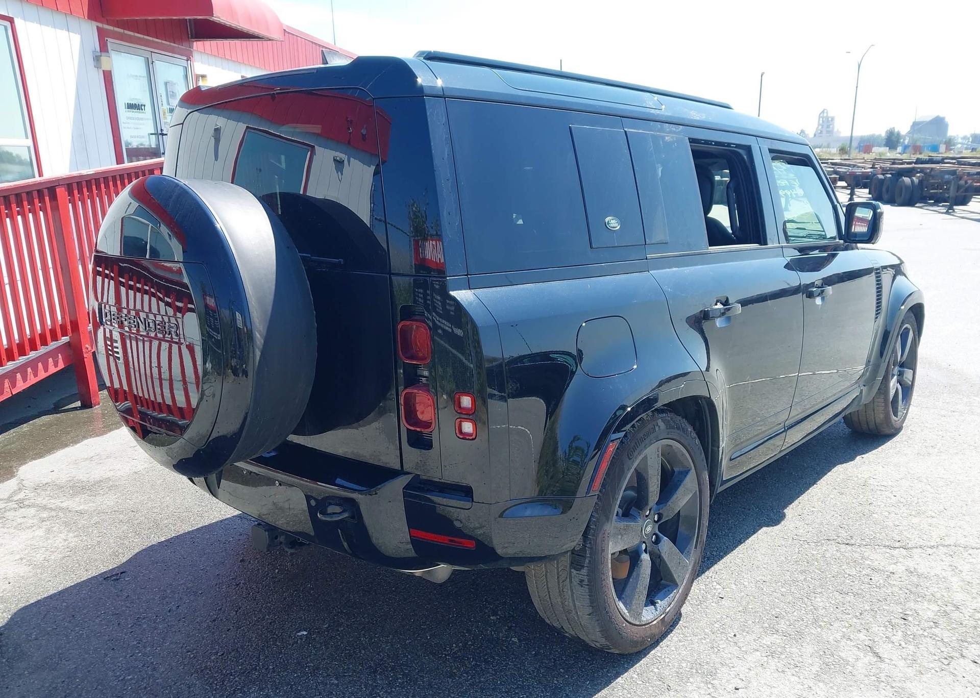2024 LAND ROVER DEFENDER 110 X-DYNAMIC SE