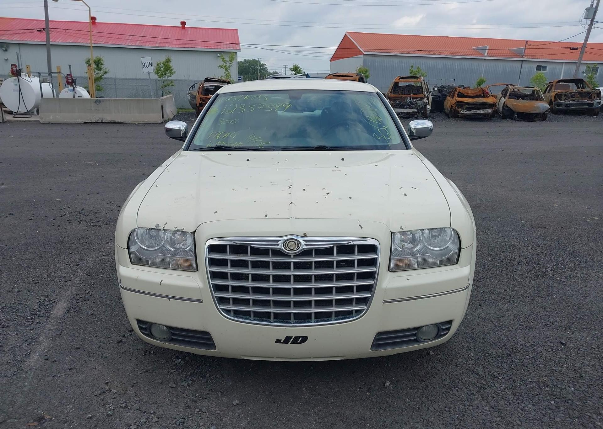 2010 CHRYSLER 300 TOURING