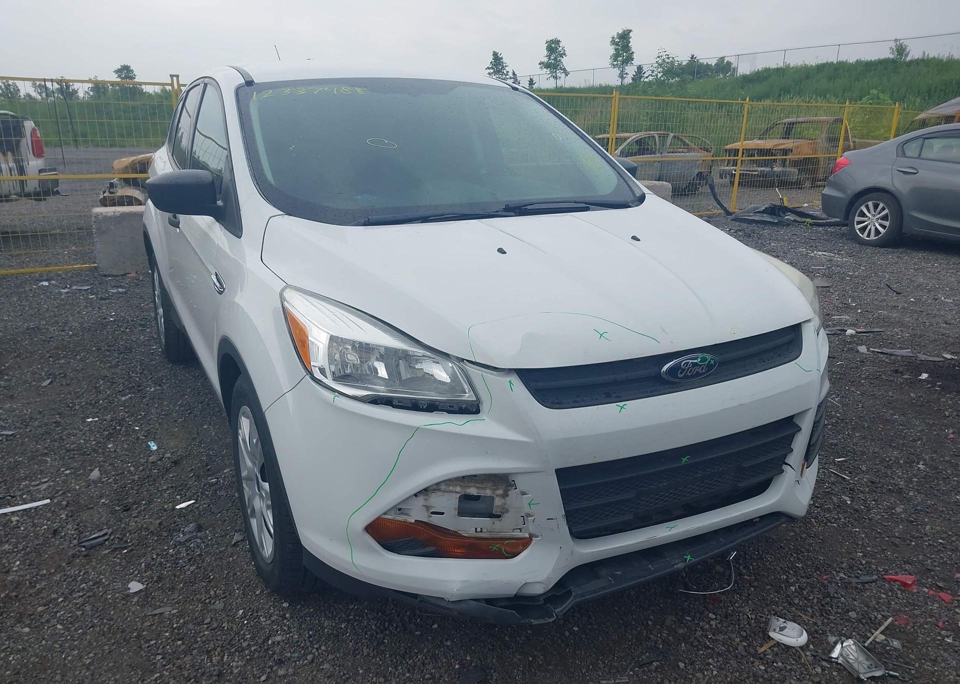 2015 FORD ESCAPE S