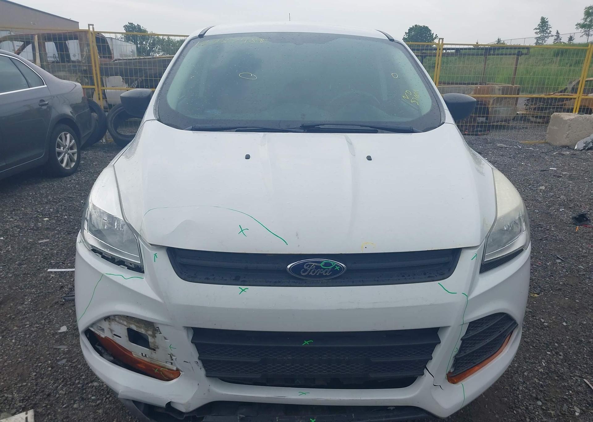 2015 FORD ESCAPE S