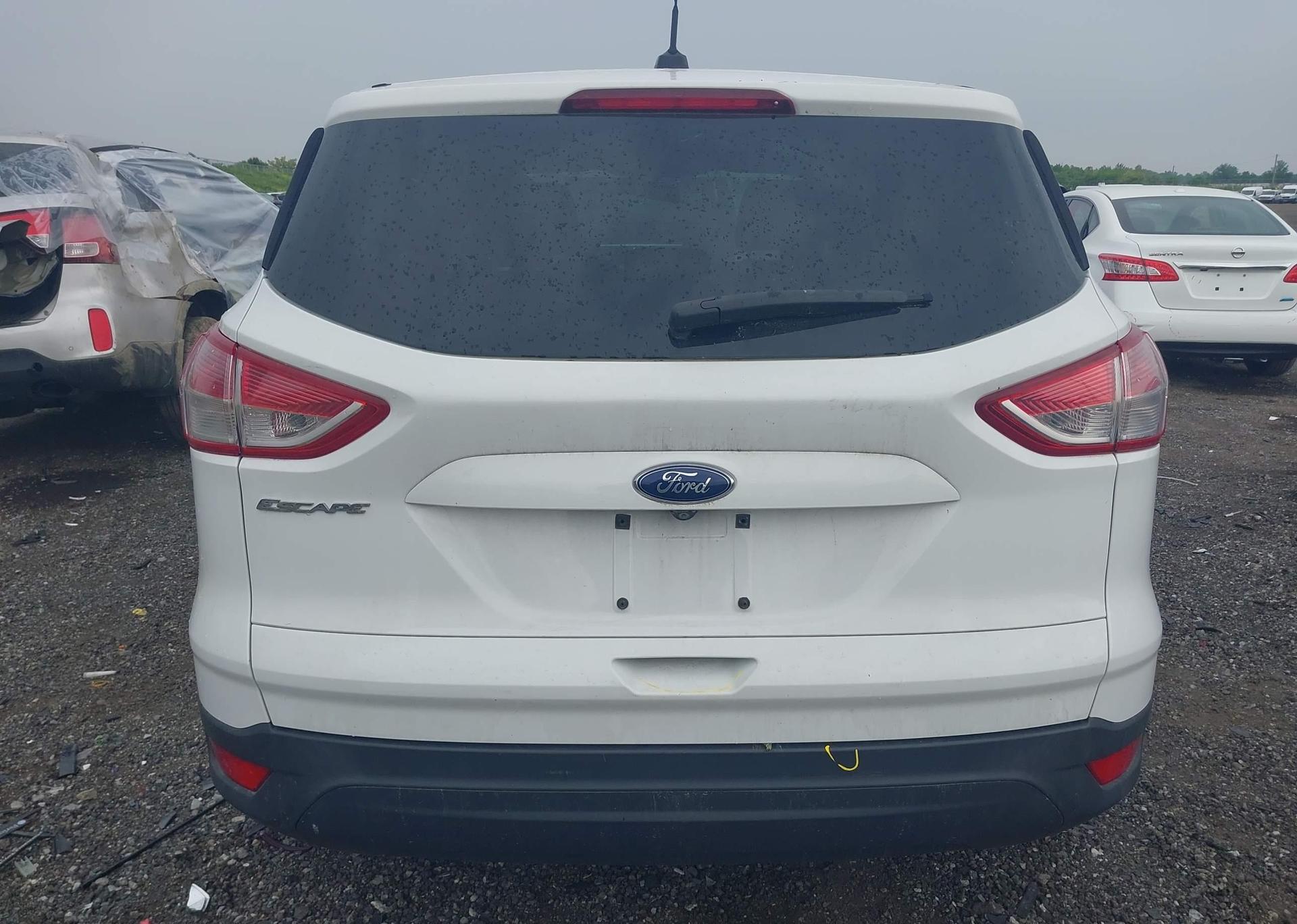 2015 FORD ESCAPE S
