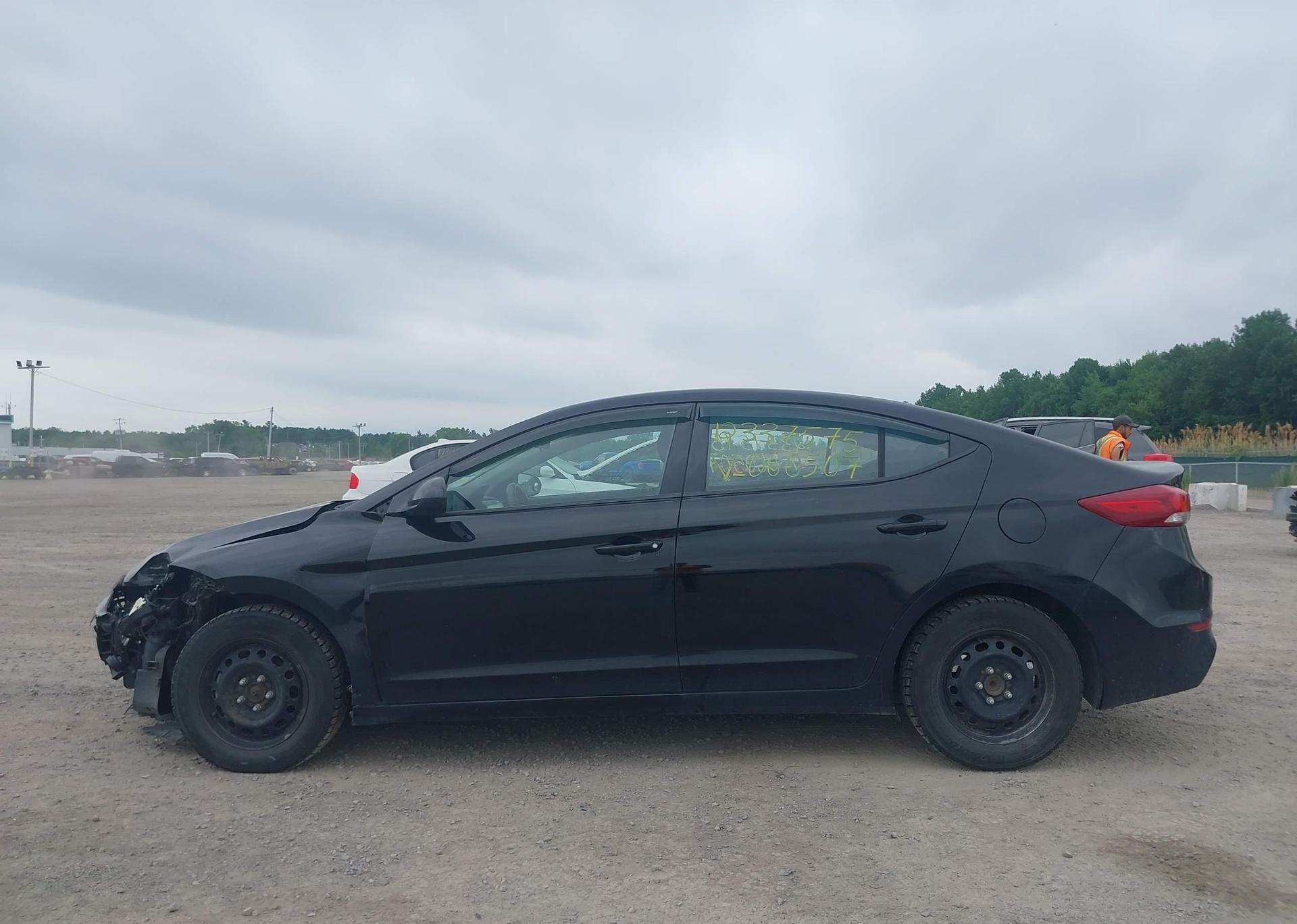 2017 HYUNDAI ELANTRA L