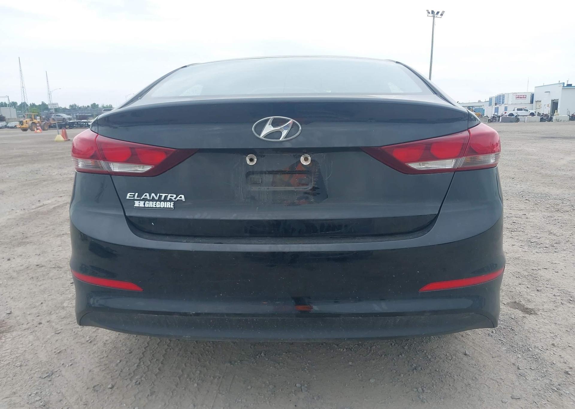 2017 HYUNDAI ELANTRA L