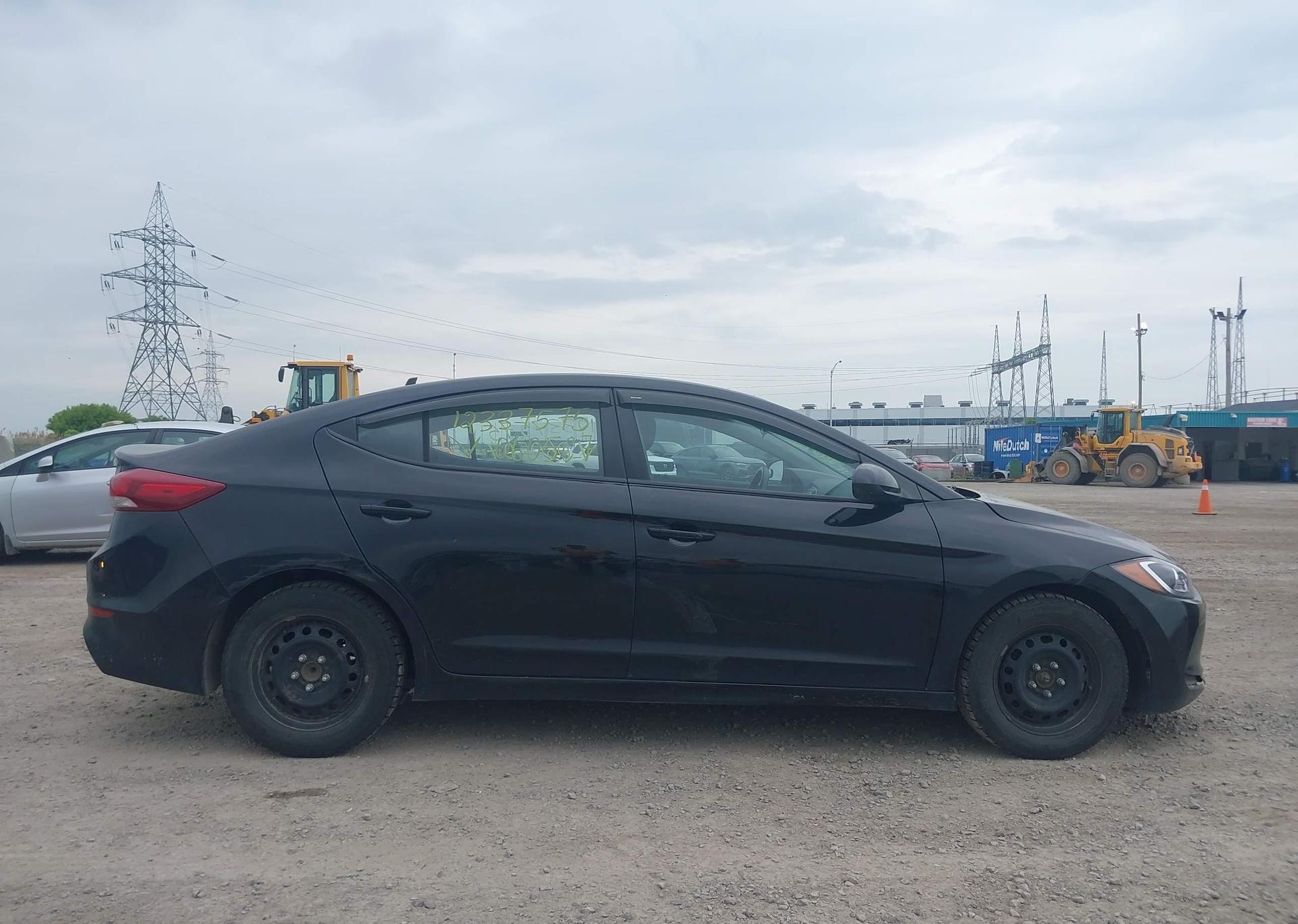 2017 HYUNDAI ELANTRA L