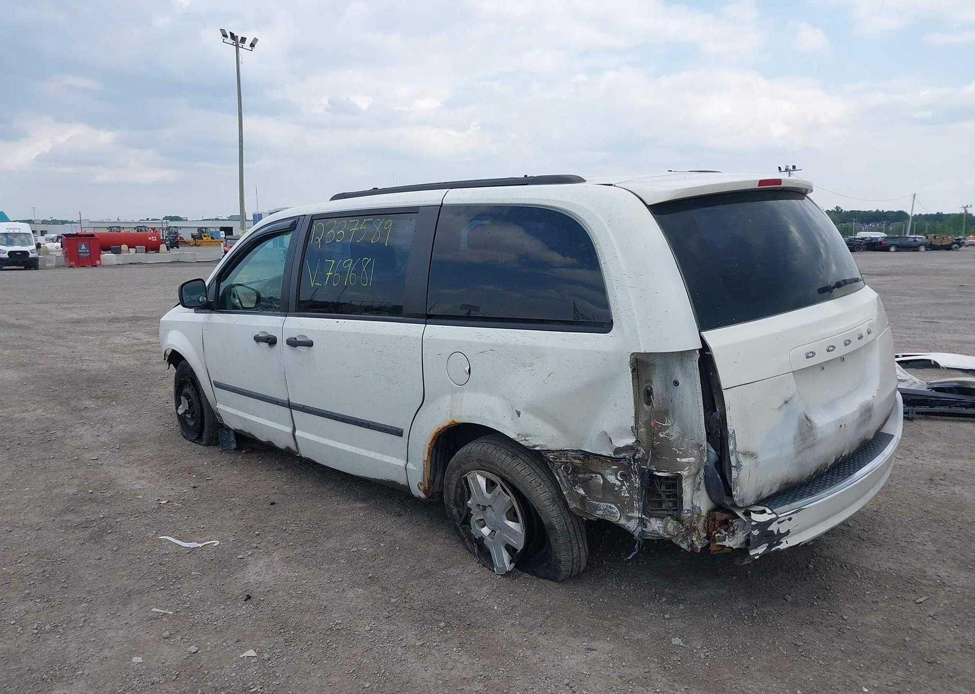 2011 DODGE GRAND CARAVAN