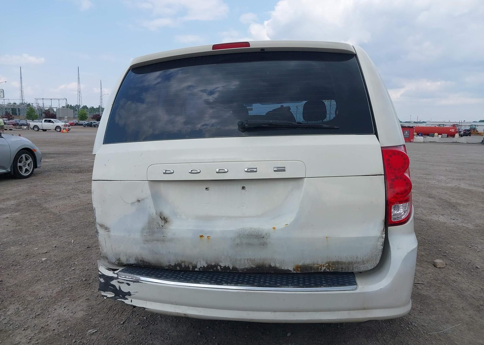 2011 DODGE GRAND CARAVAN