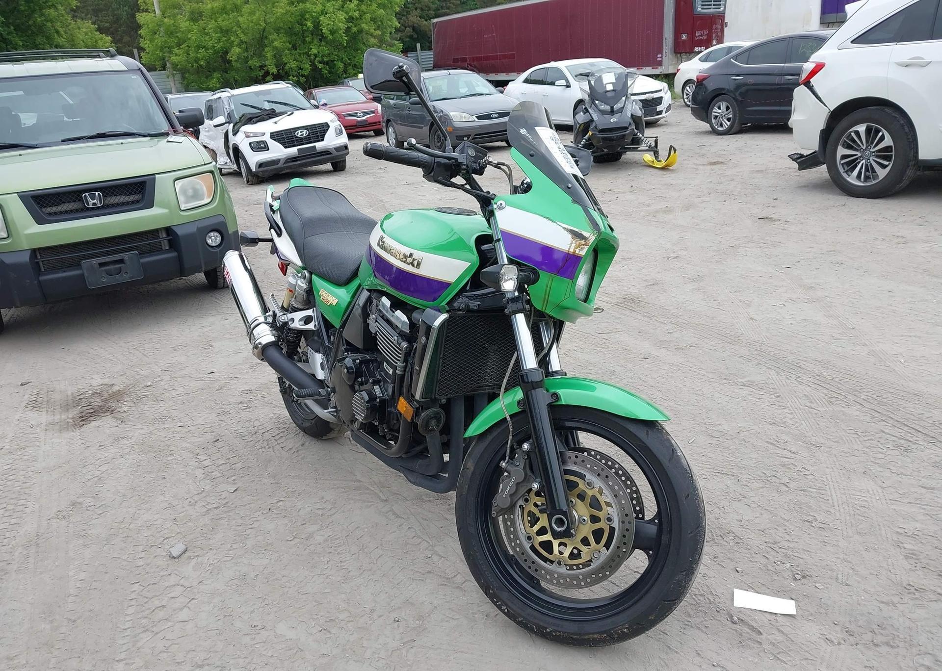 1999 KAWASAKI ZR1100 C