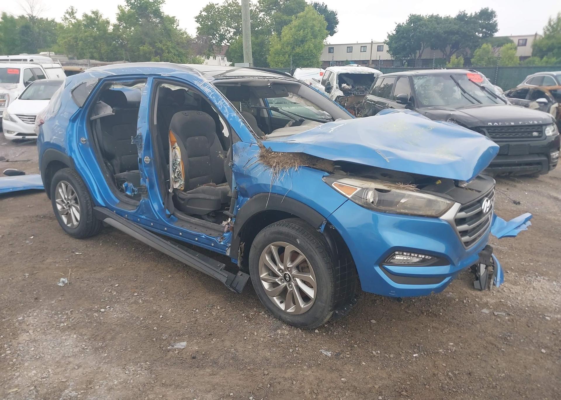 2017 HYUNDAI TUCSON SE