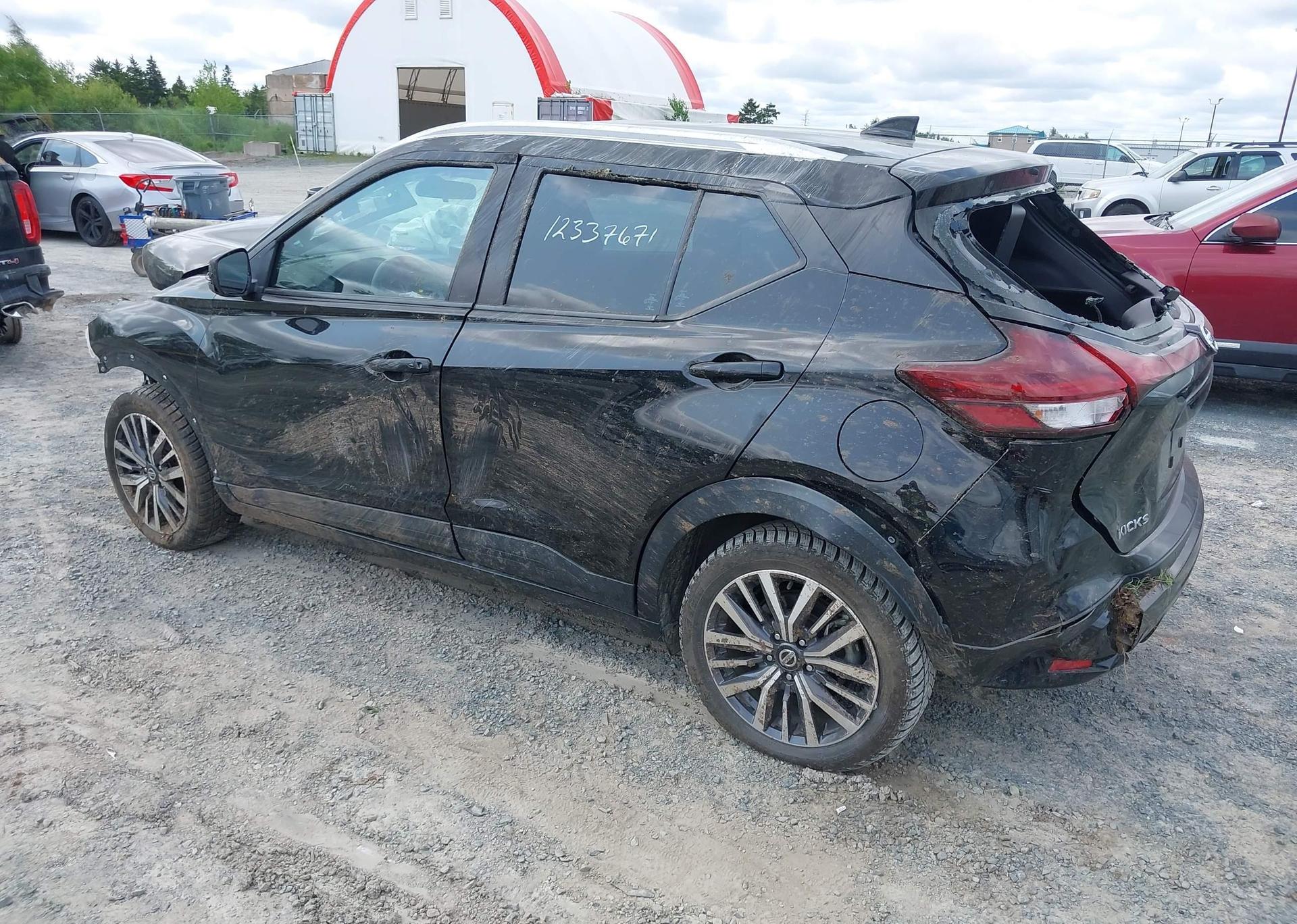 2021 NISSAN KICKS SV