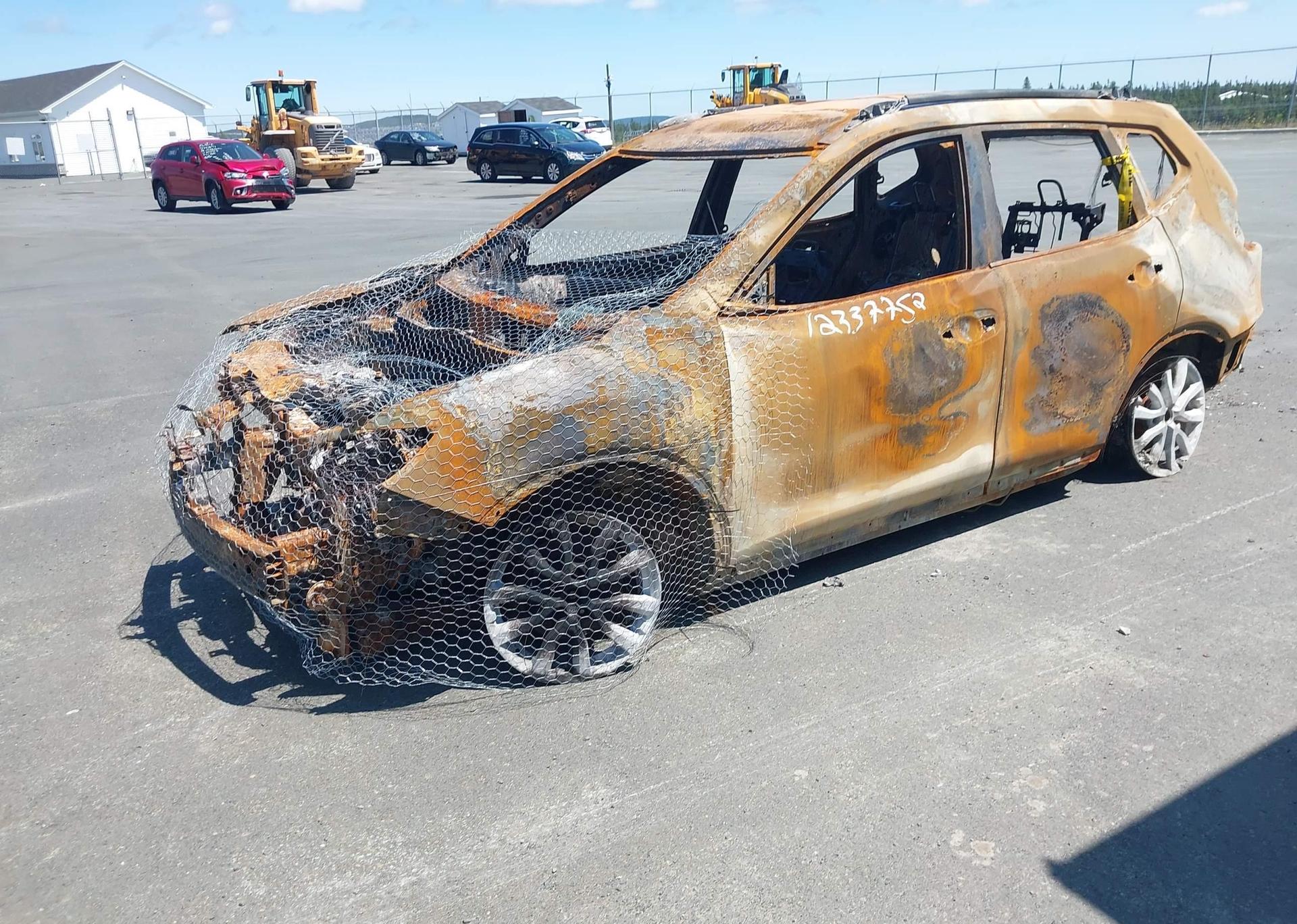 2019 NISSAN ROGUE S
