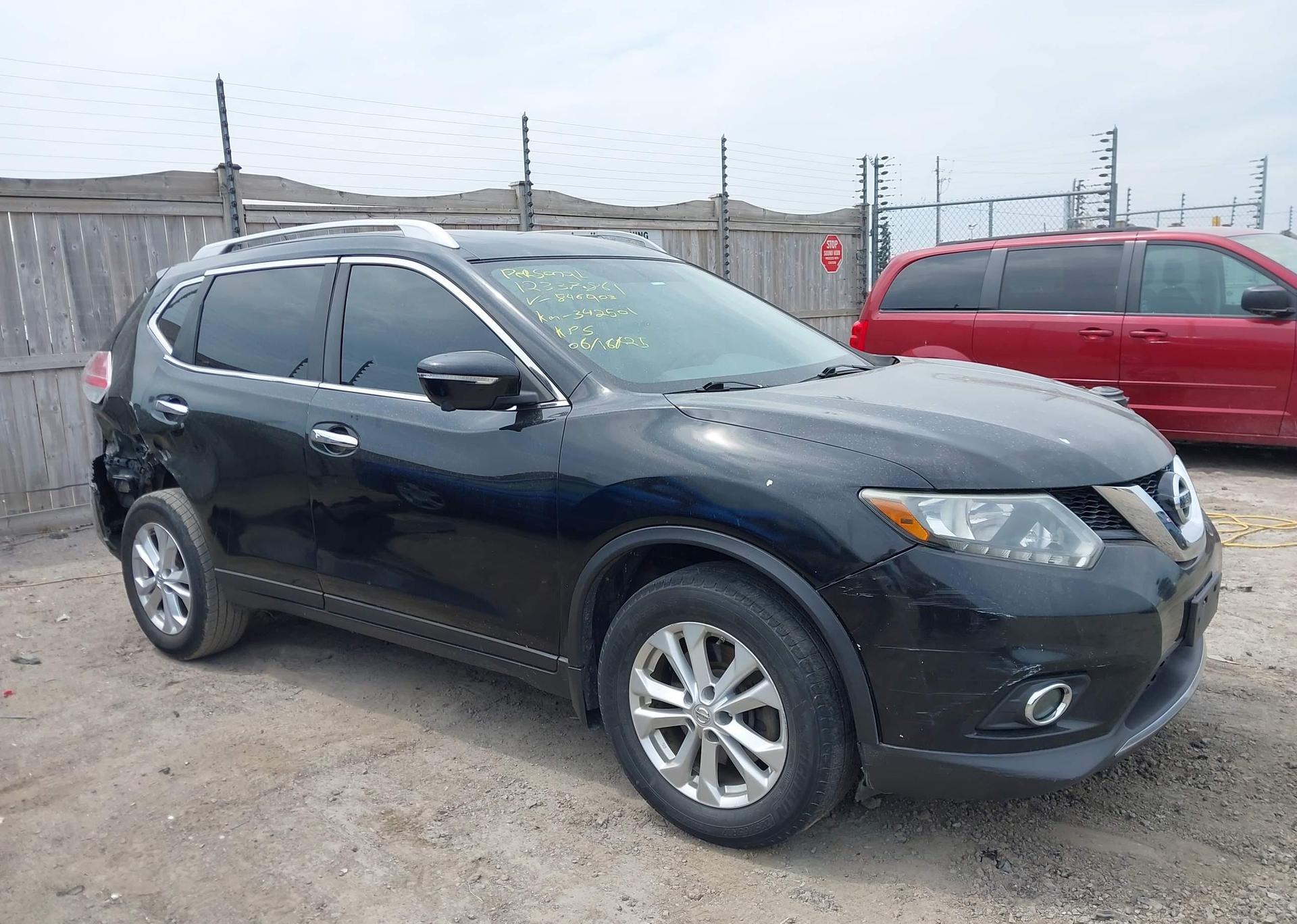 2014 NISSAN ROGUE S