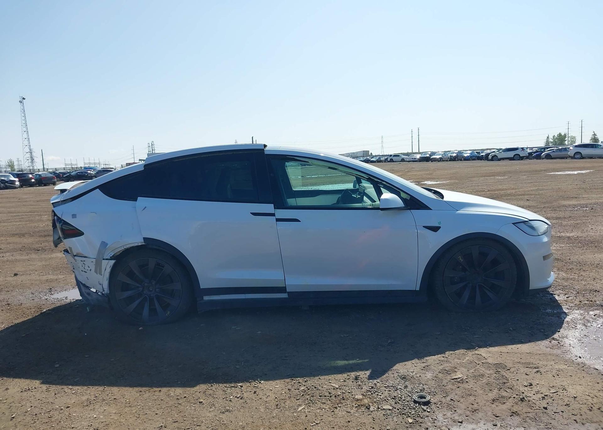 2022 TESLA MODEL X AWD