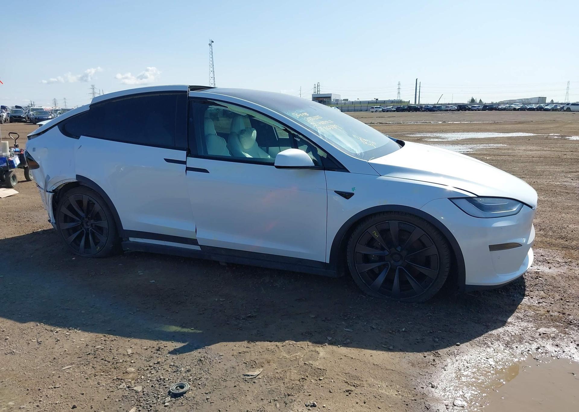 2022 TESLA MODEL X AWD
