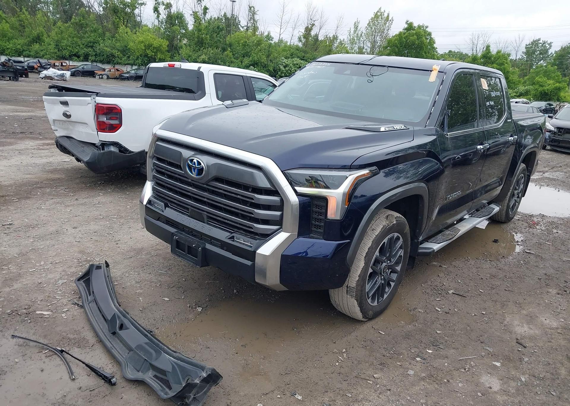 2023 TOYOTA TUNDRA HYBRID LIMITED