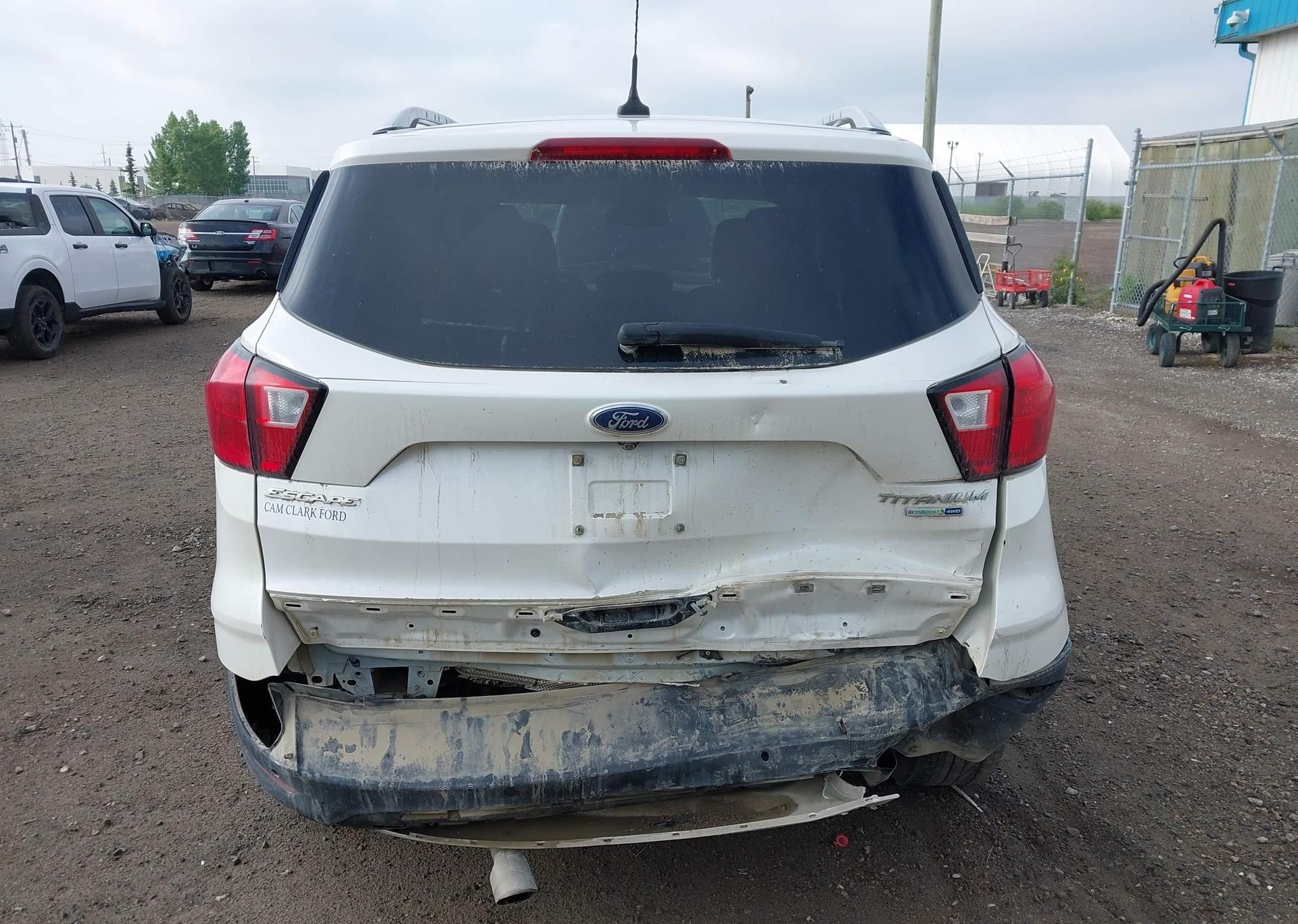 2019 FORD ESCAPE TITANIUM