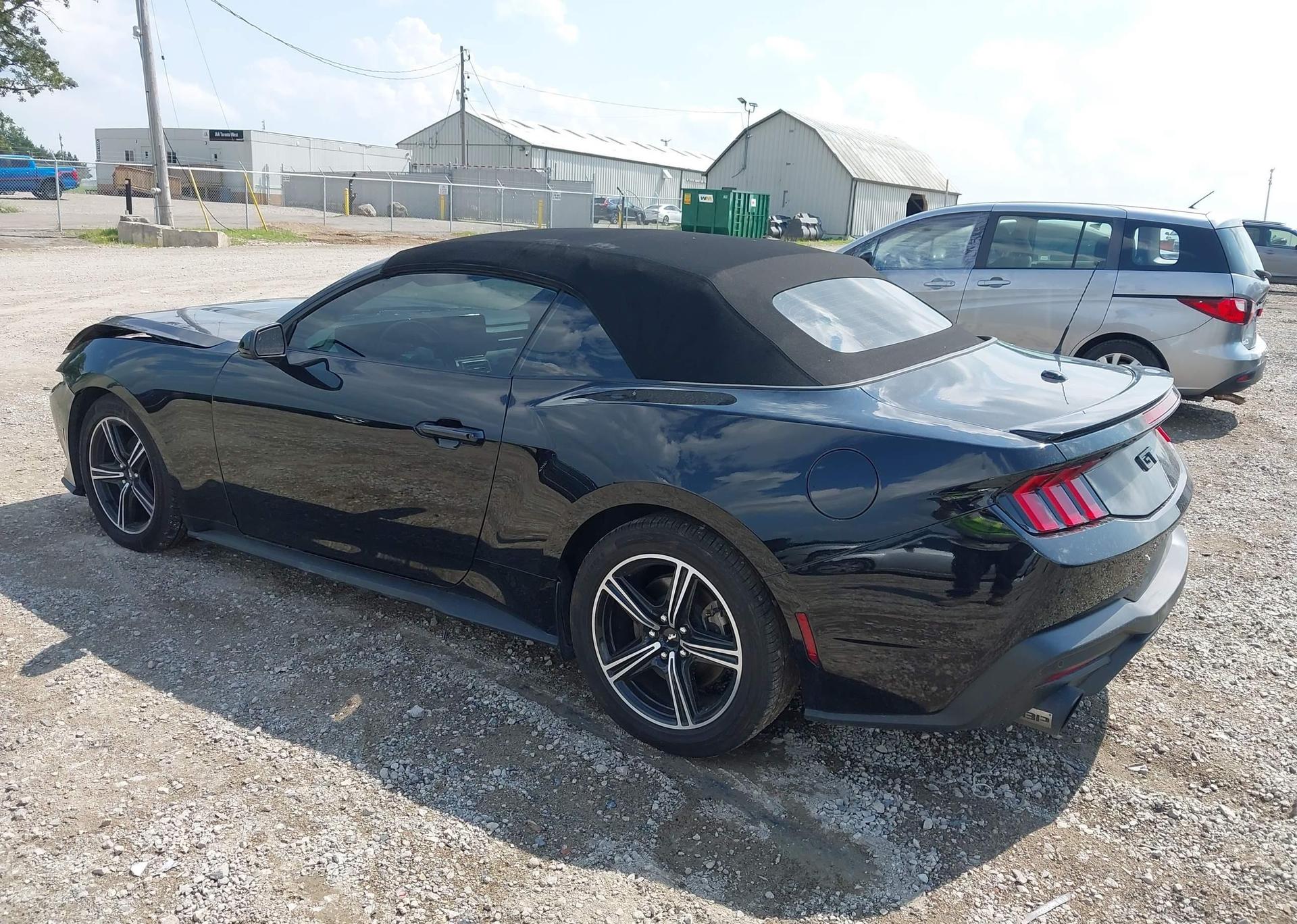 2024 FORD Mustang Convertible