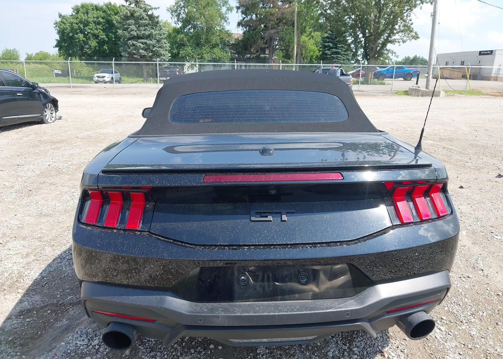 2024 FORD Mustang Convertible
