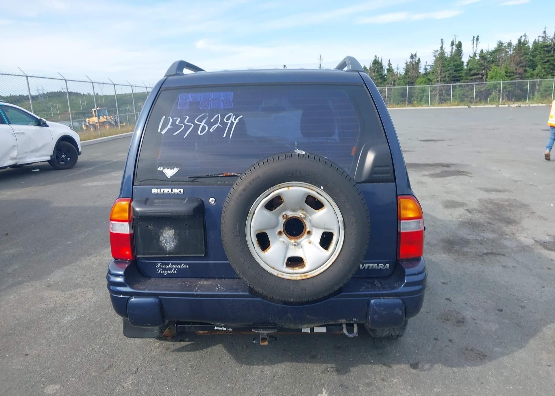 2001 SUZUKI VITARA JX DELUXE