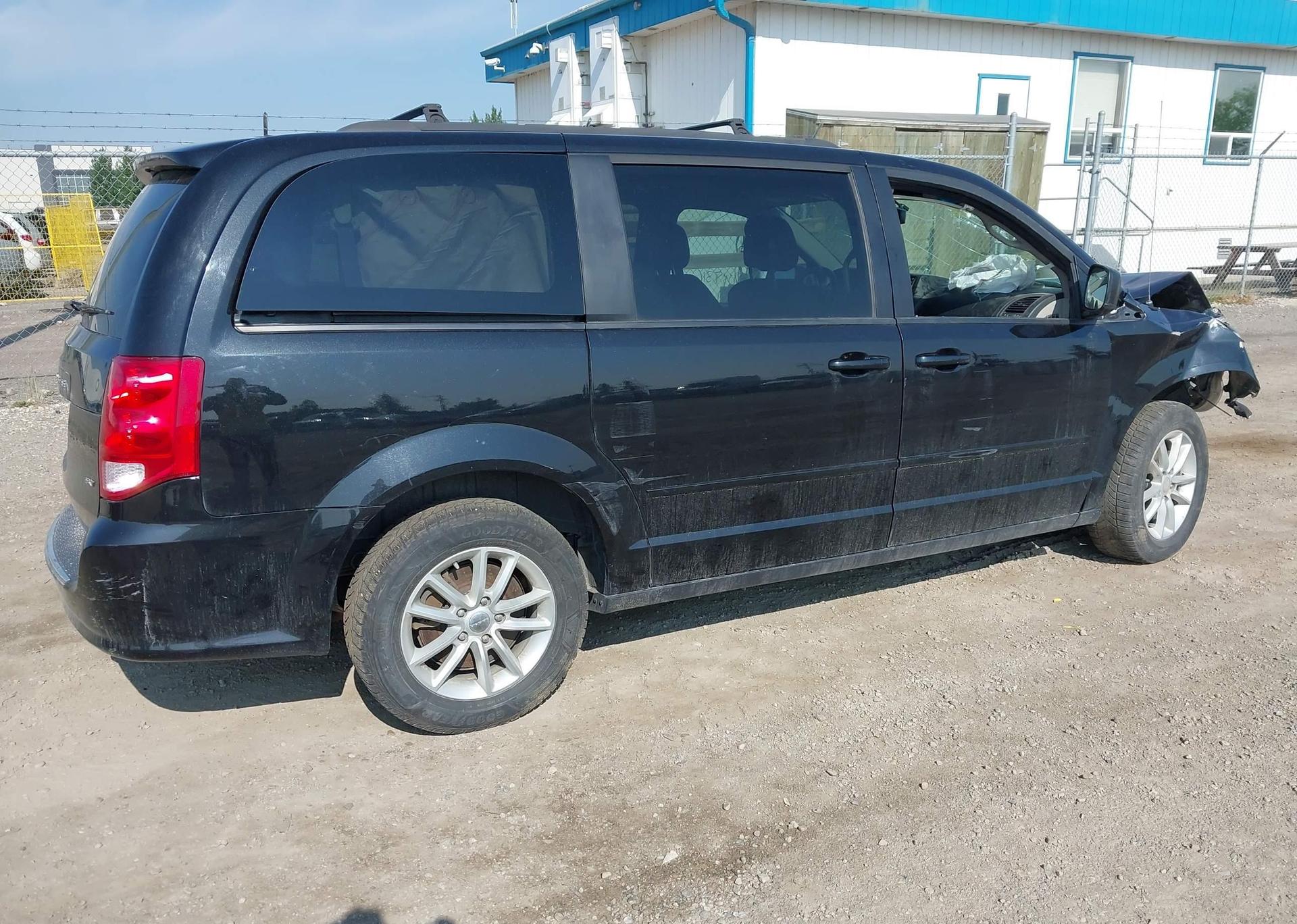 2017 DODGE GRAND CARAVAN SE