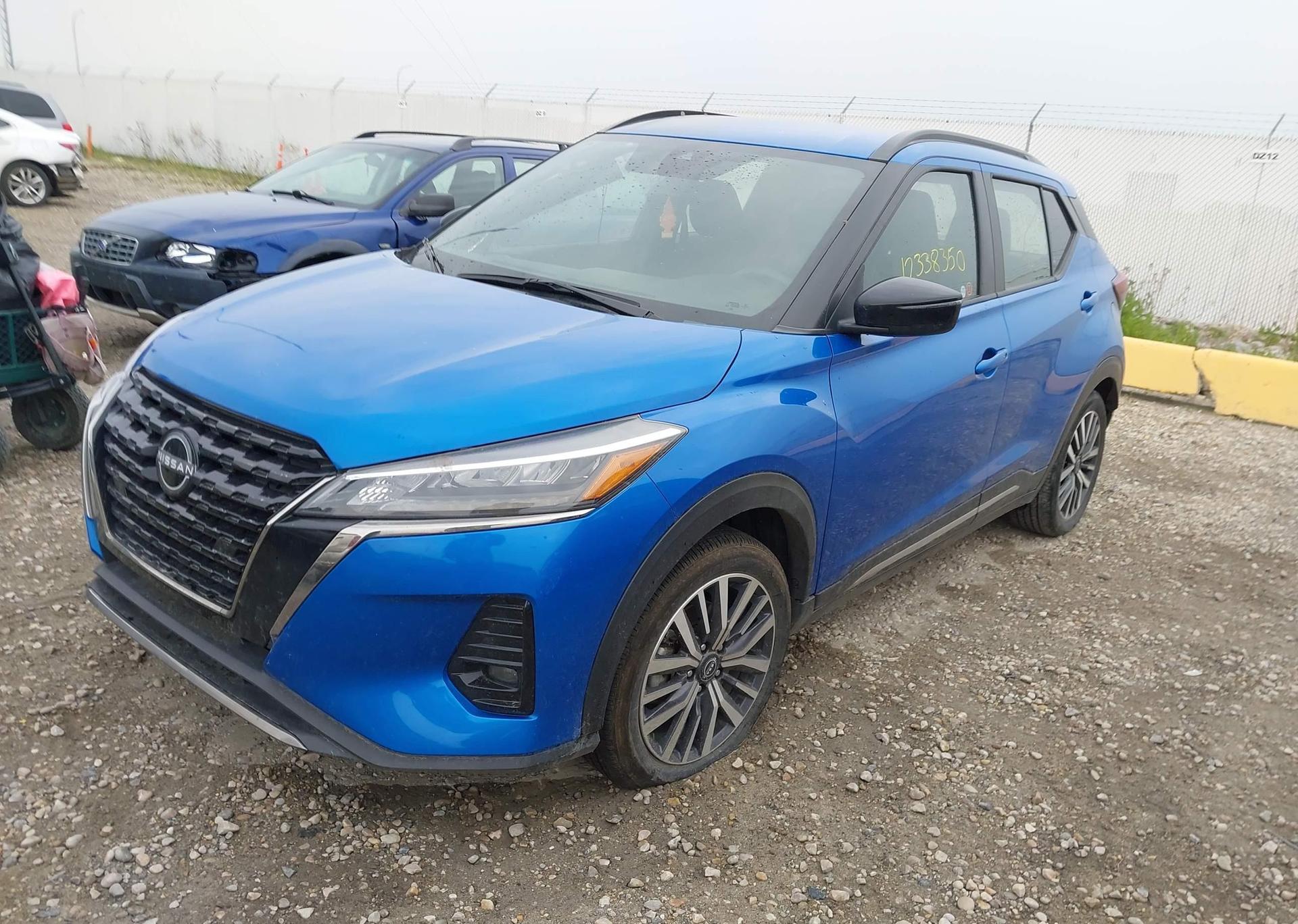 2022 NISSAN KICKS SR